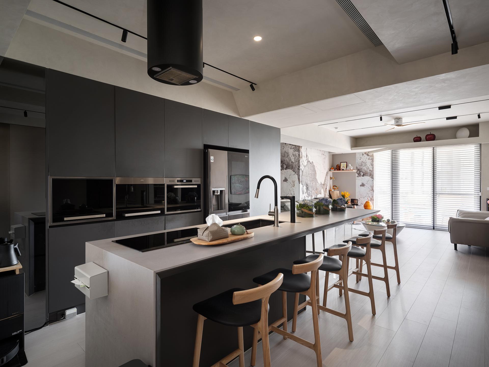 London Design Awards Winner - Luminous Green Haven
