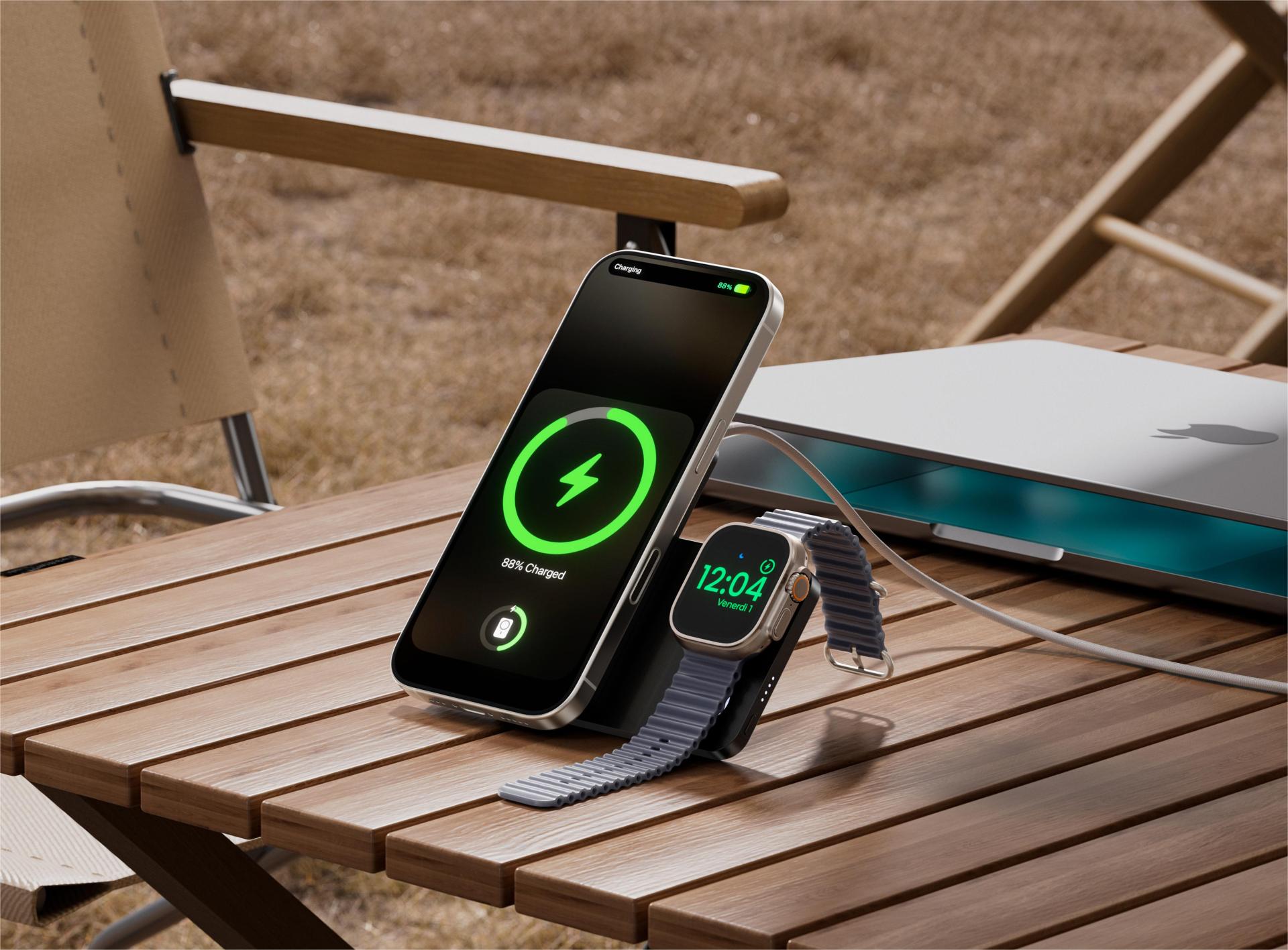 London Design Awards Winner - Traveling Wireless Power Bank