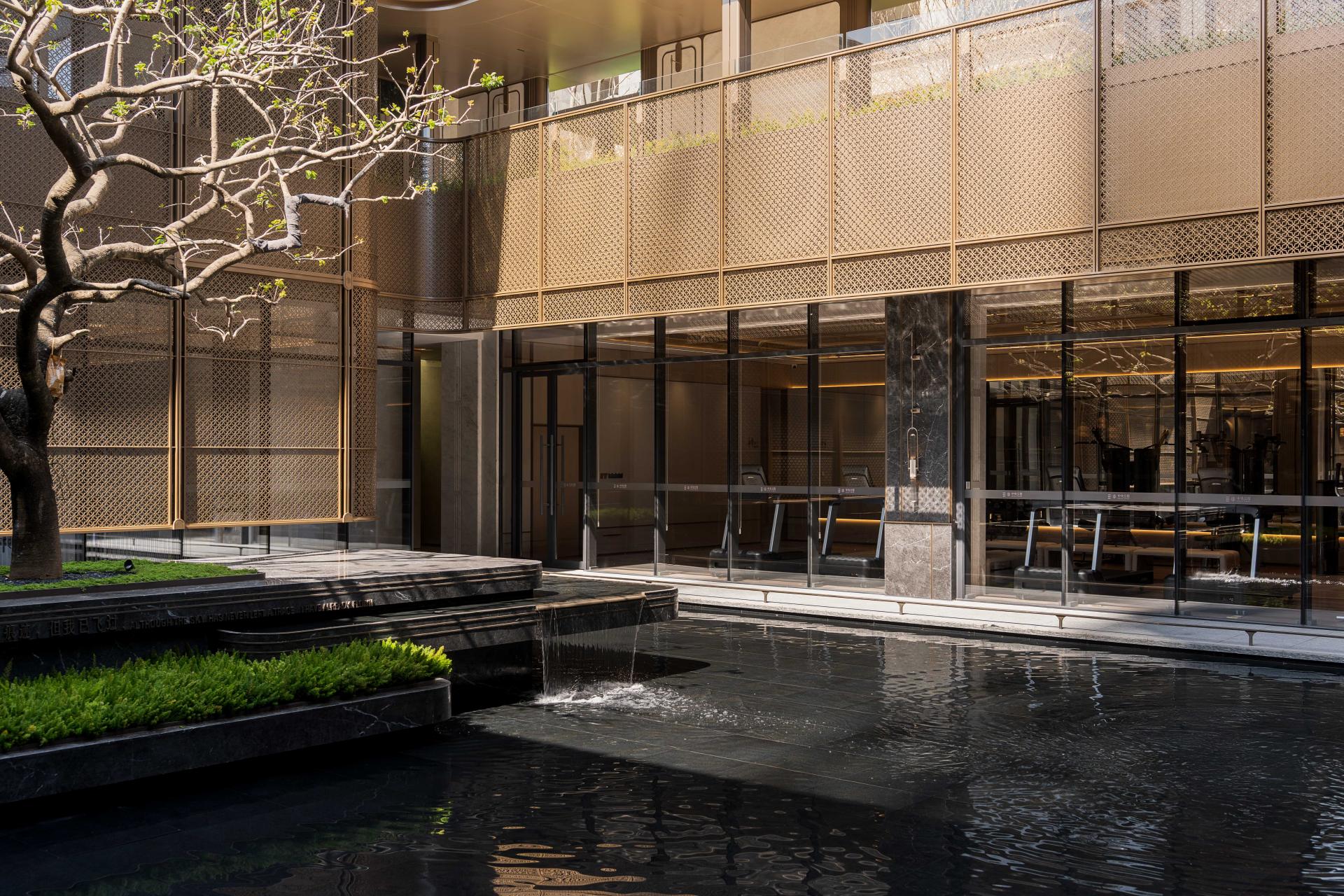 London Design Awards Winner - POLY CHINA MERCHANTS HUAFA CENTRAL MANSION