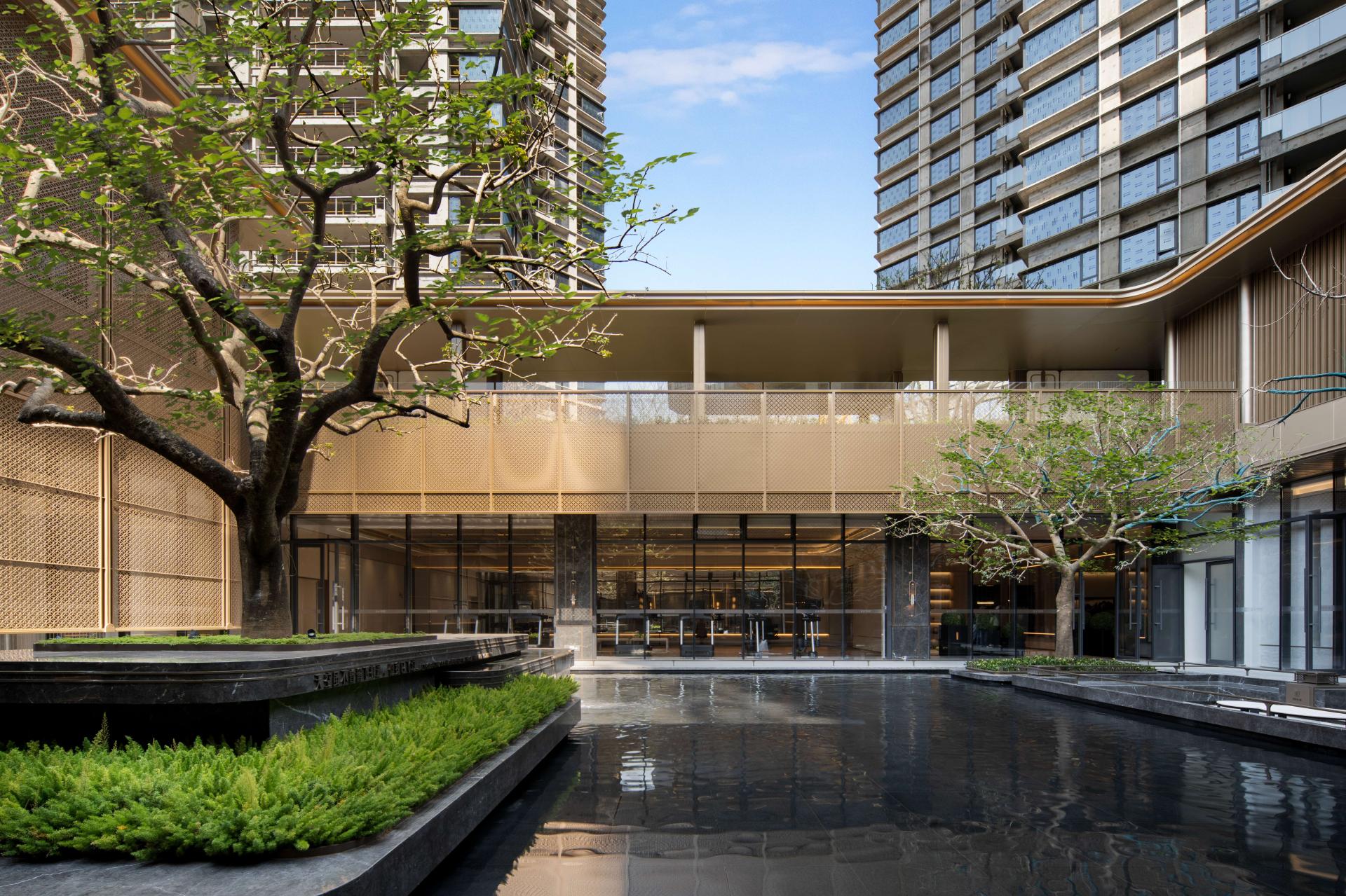 London Design Awards Winner - POLY CHINA MERCHANTS HUAFA CENTRAL MANSION