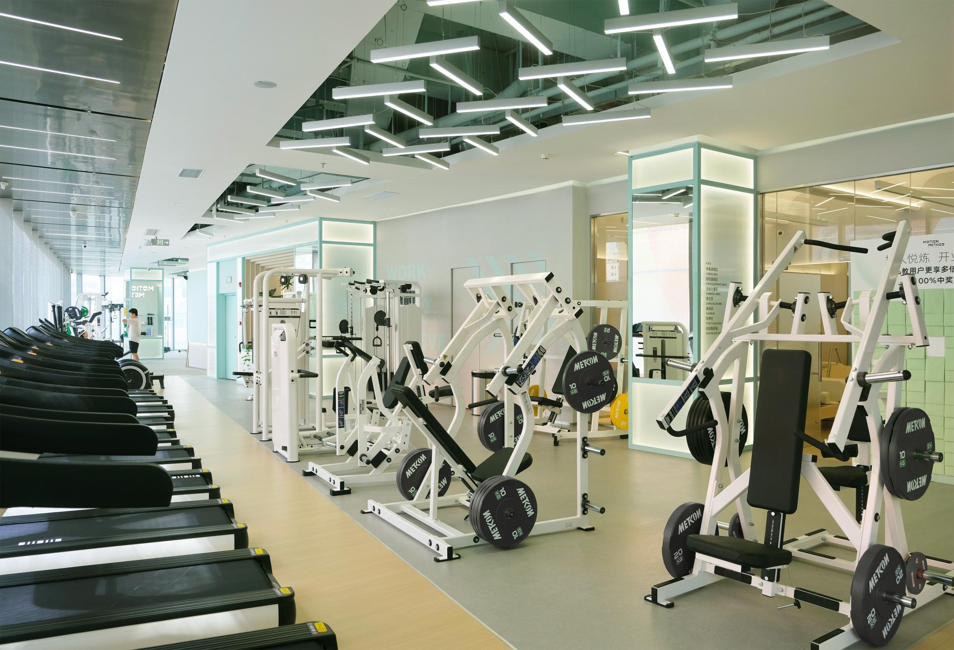 London Design Awards Winner - MOTION METHOD FITNESS