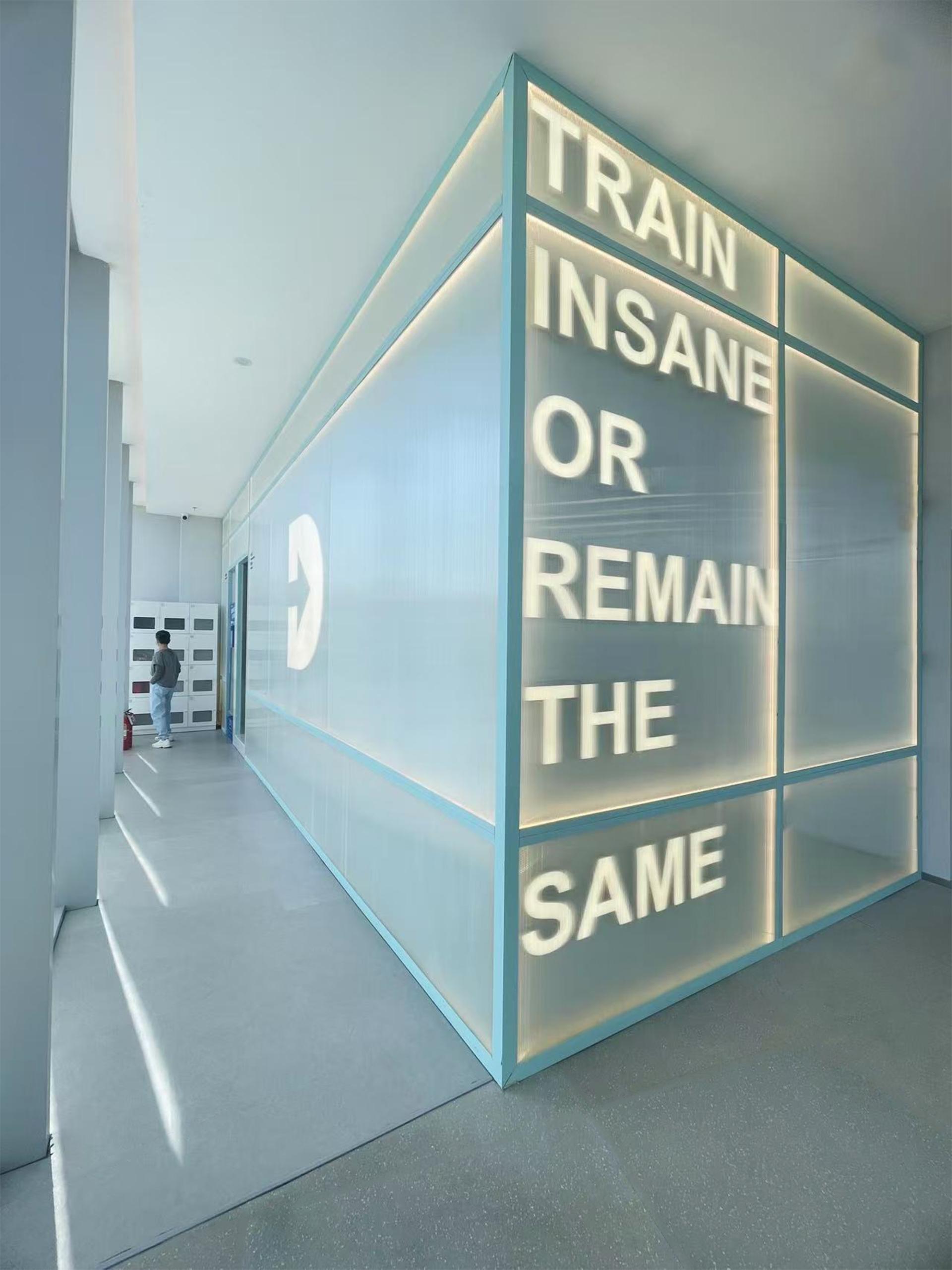 London Design Awards Winner - MOTION METHOD FITNESS