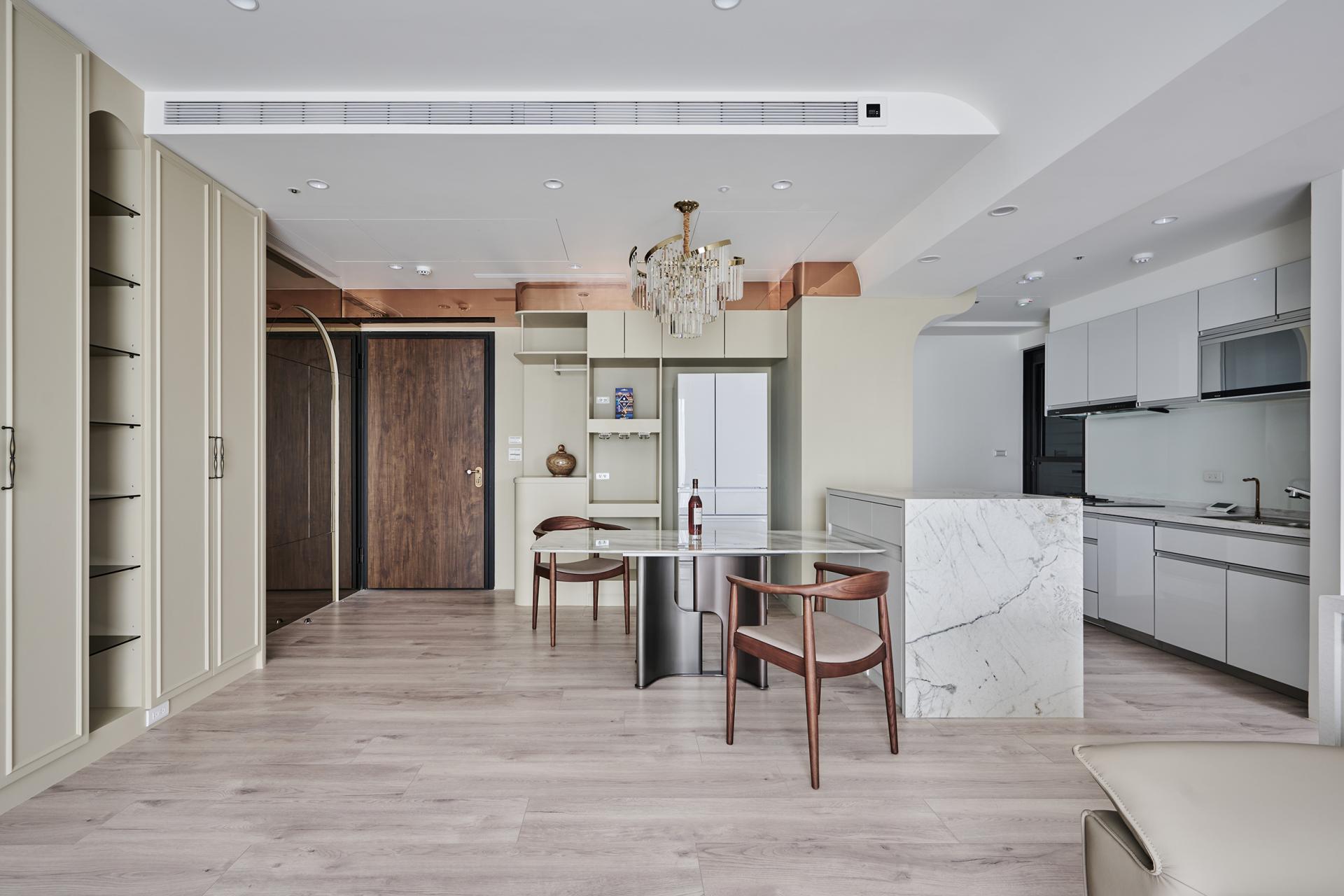 London Design Awards Winner - vive la vie