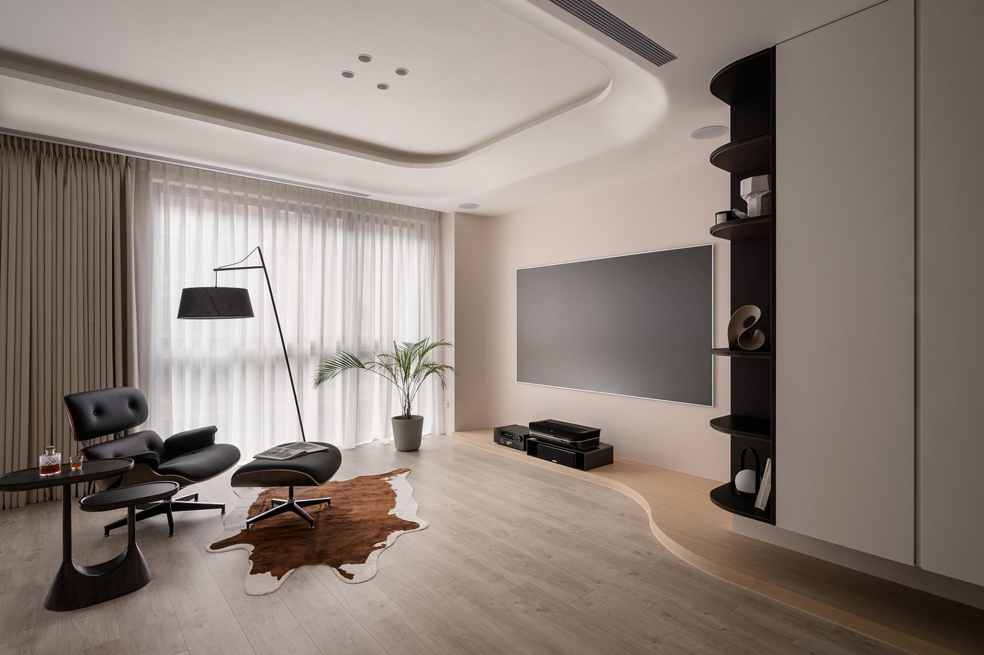 London Design Awards Winner - Artful Haven of Grace