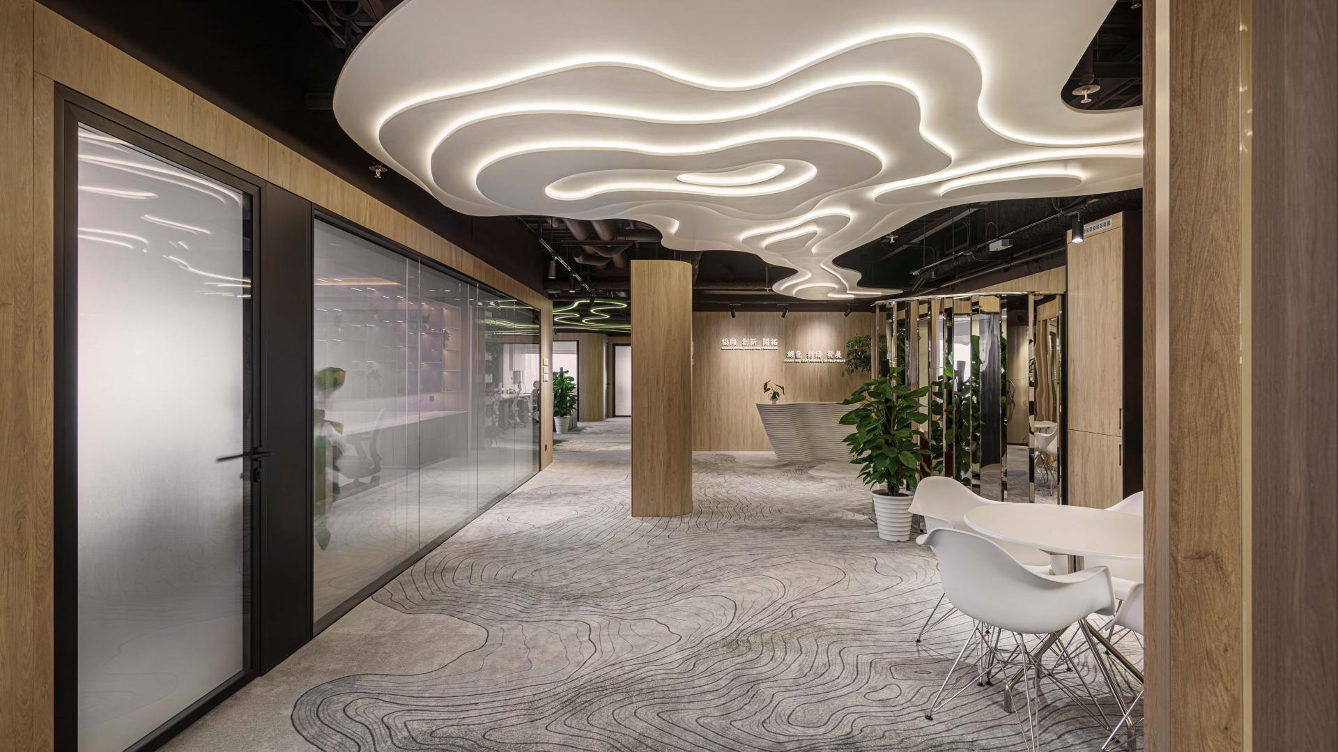 London Design Awards Winner - Hong Kong Head Quarter of ZhenHua Oil