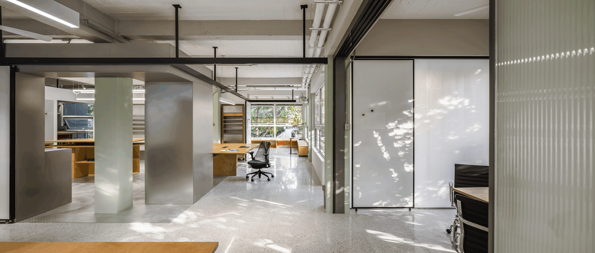 London Design Awards Winner - Health & Beauty Office Space