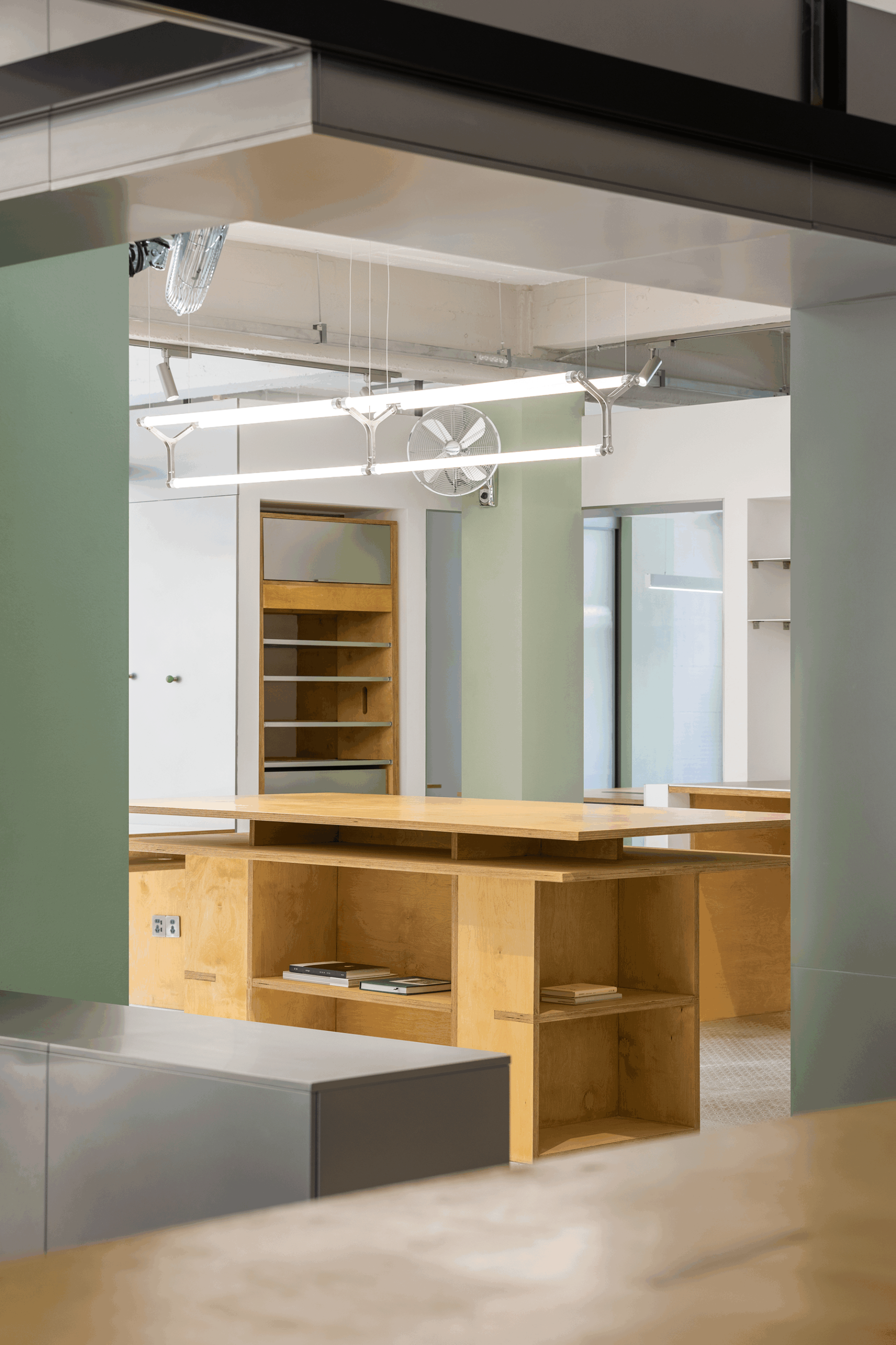 London Design Awards Winner - Health & Beauty Office Space
