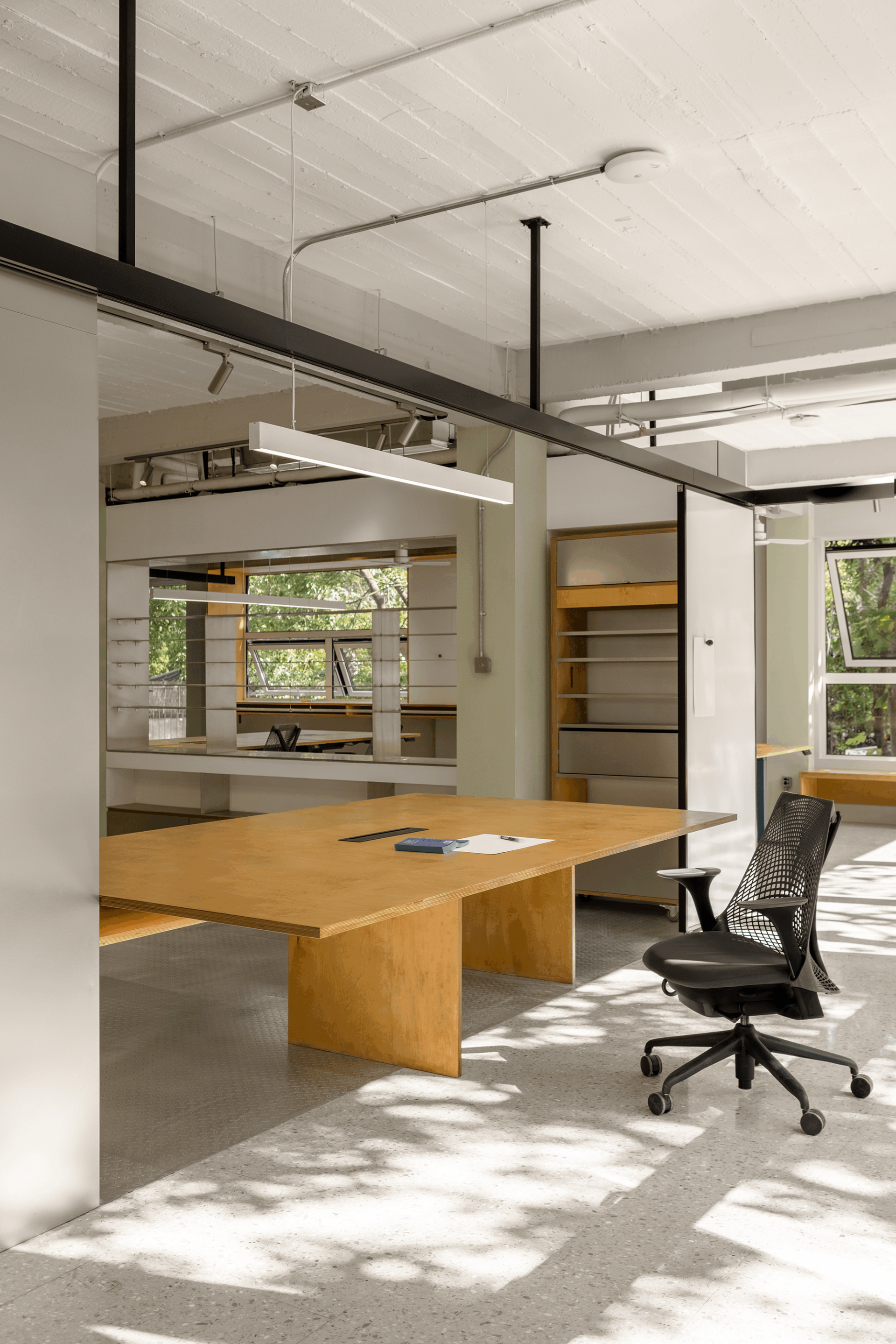 London Design Awards Winner - Health & Beauty Office Space