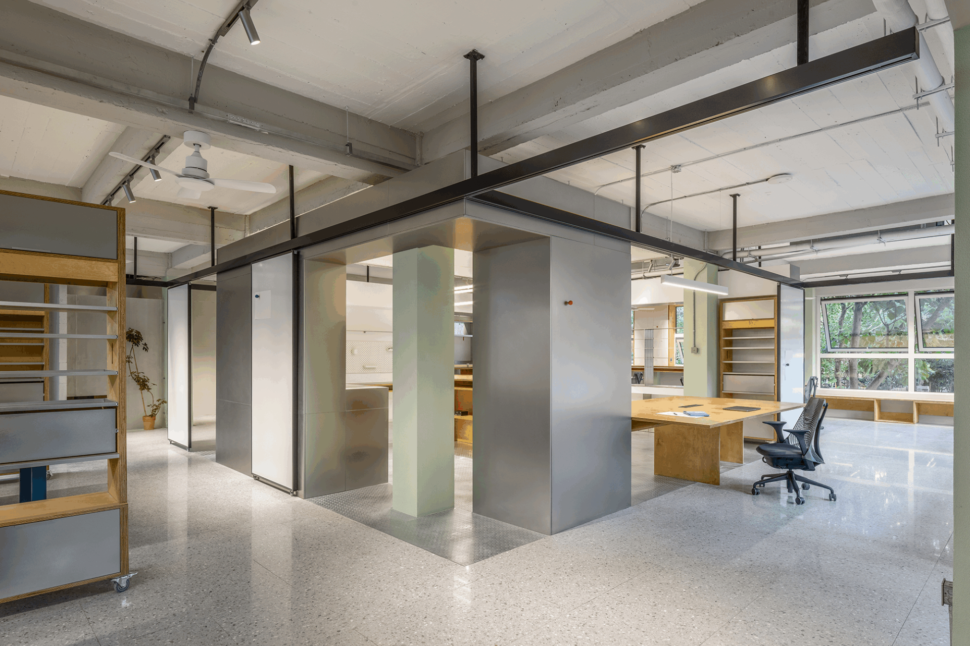 London Design Awards Winner - Health & Beauty Office Space
