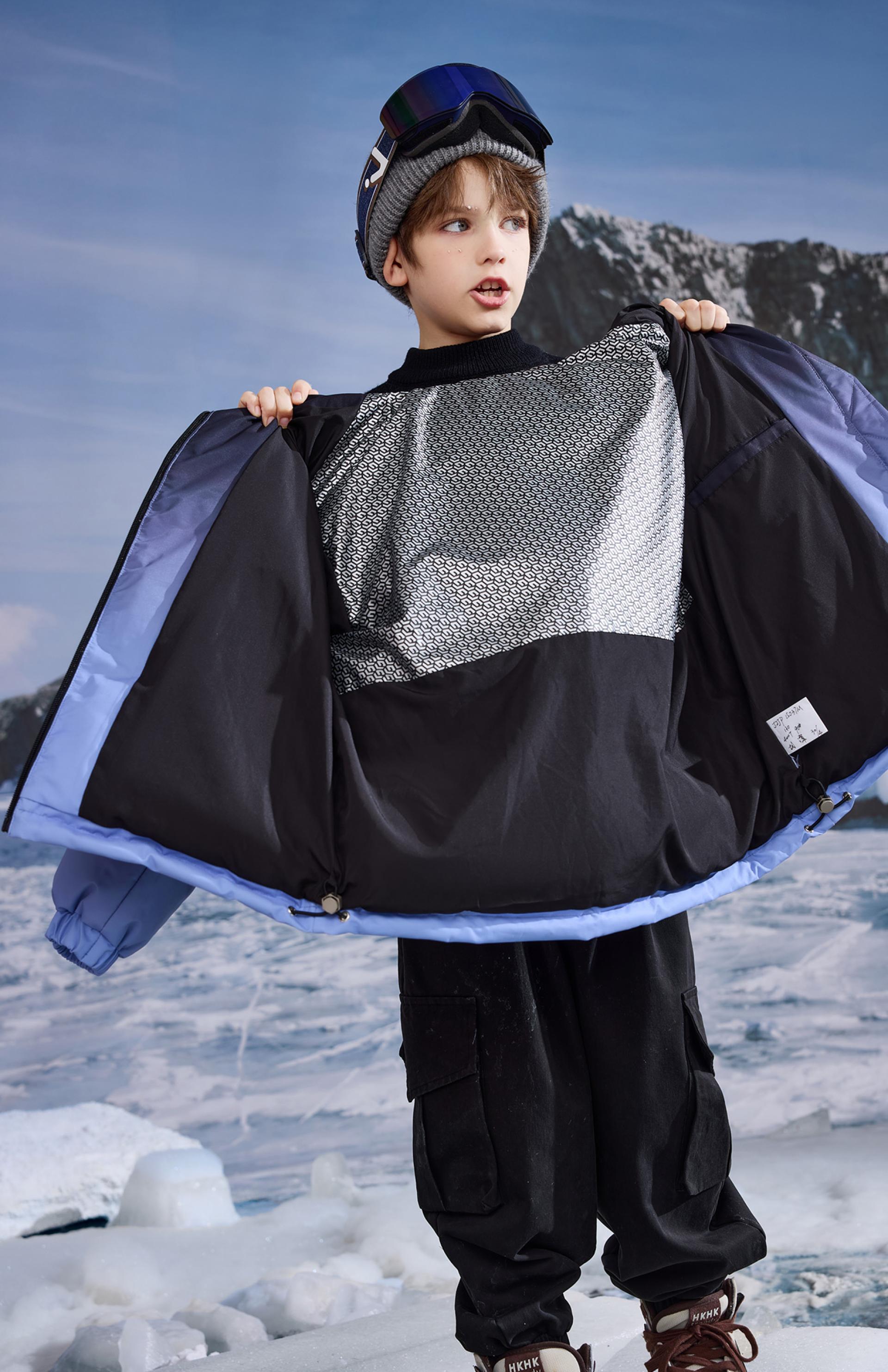 London Design Awards Winner - ASK JUNIOR Seaweed Fabric Series