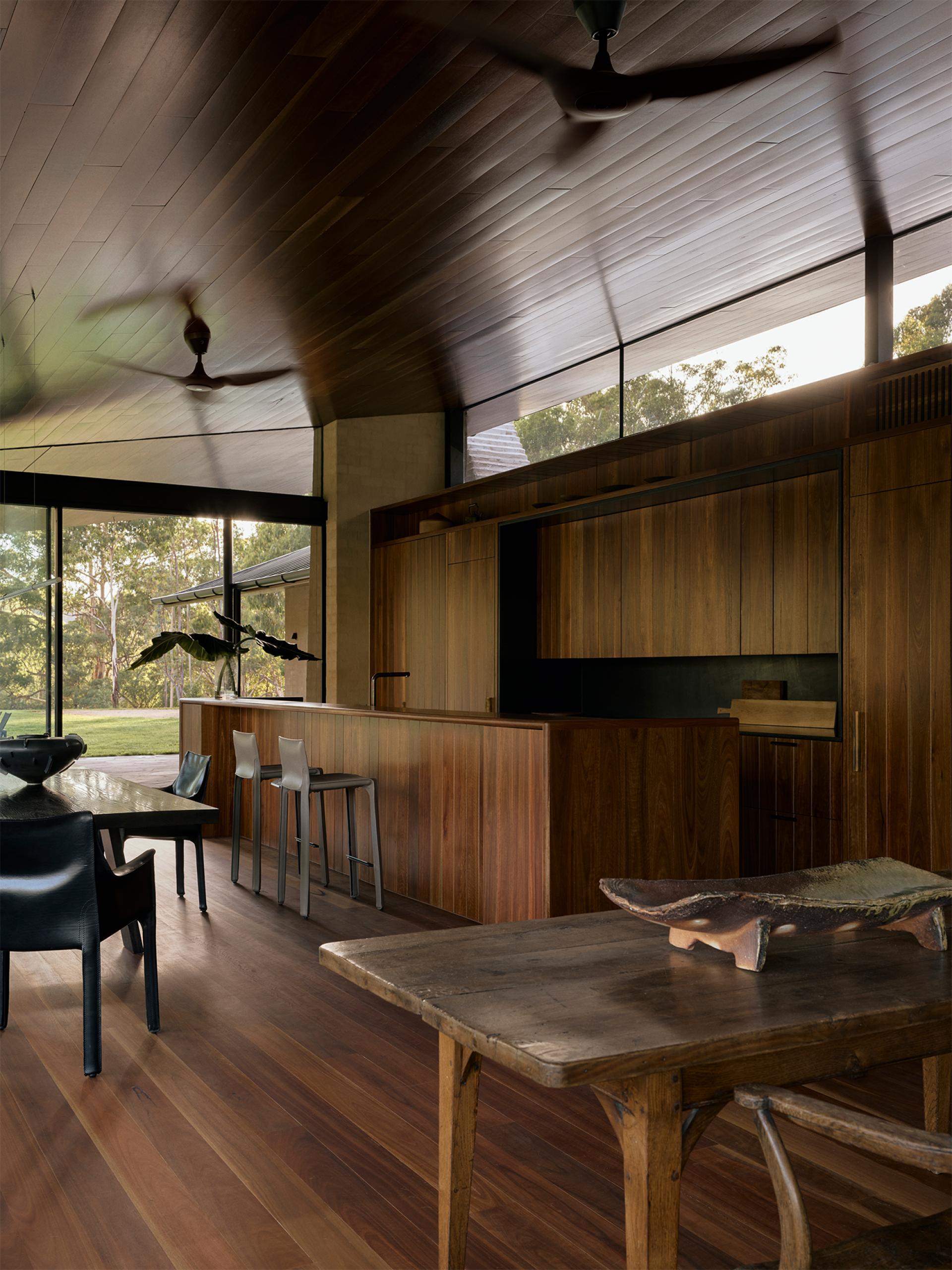 London Design Awards Winner - Howqua River Lodge 