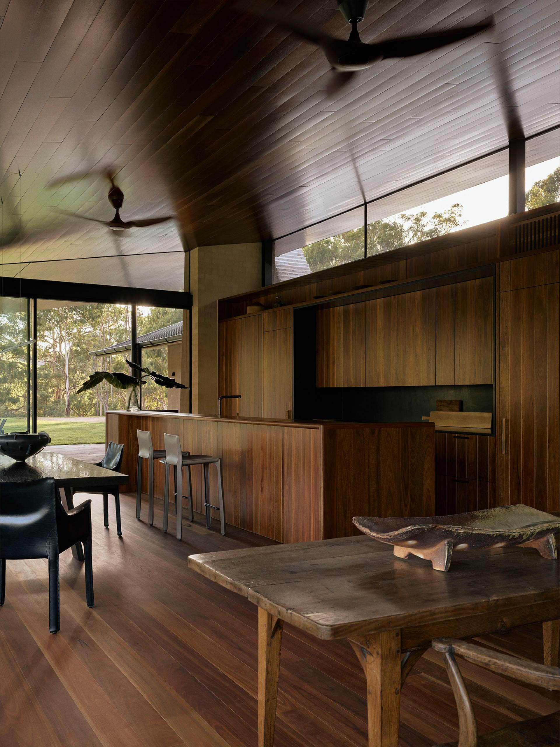 London Design Awards Winner - Howqua River Lodge 