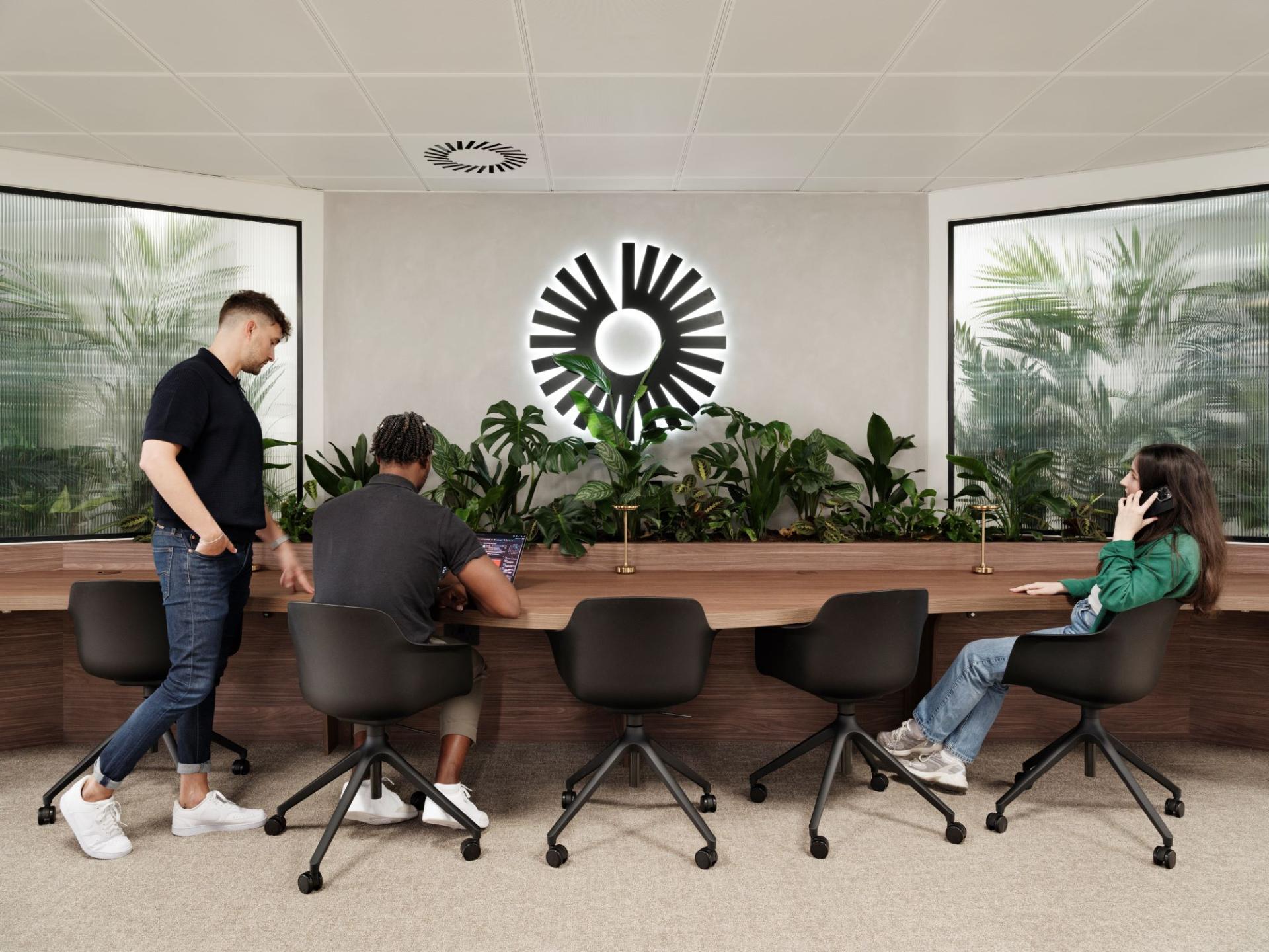 London Design Awards Winner - Banking Circle, London - workplace reimagined 