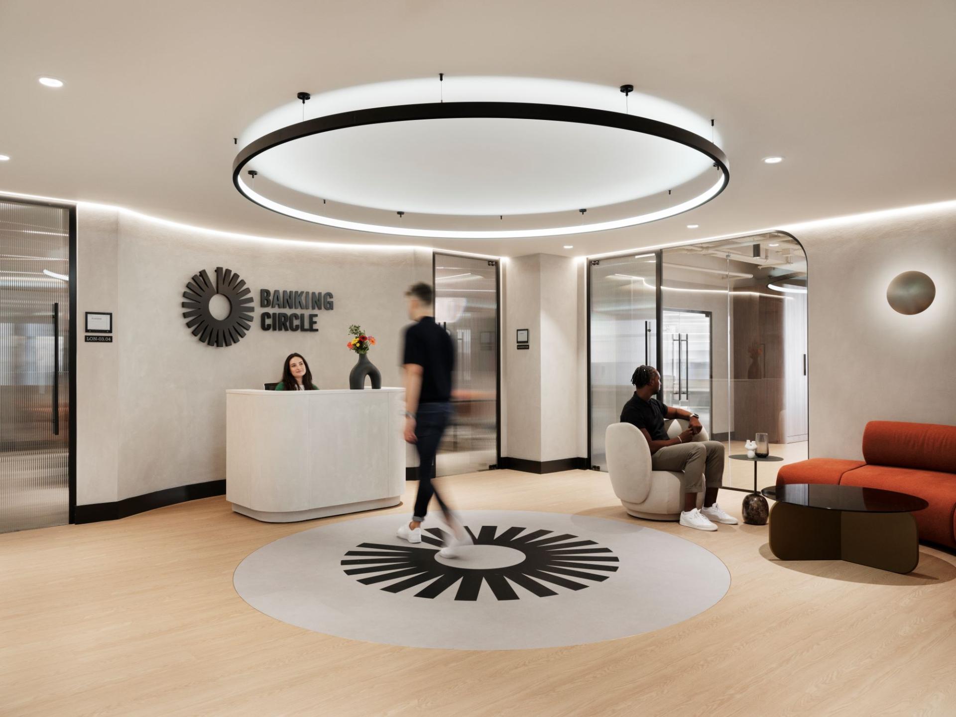 London Design Awards Winner - Banking Circle, London - workplace reimagined 