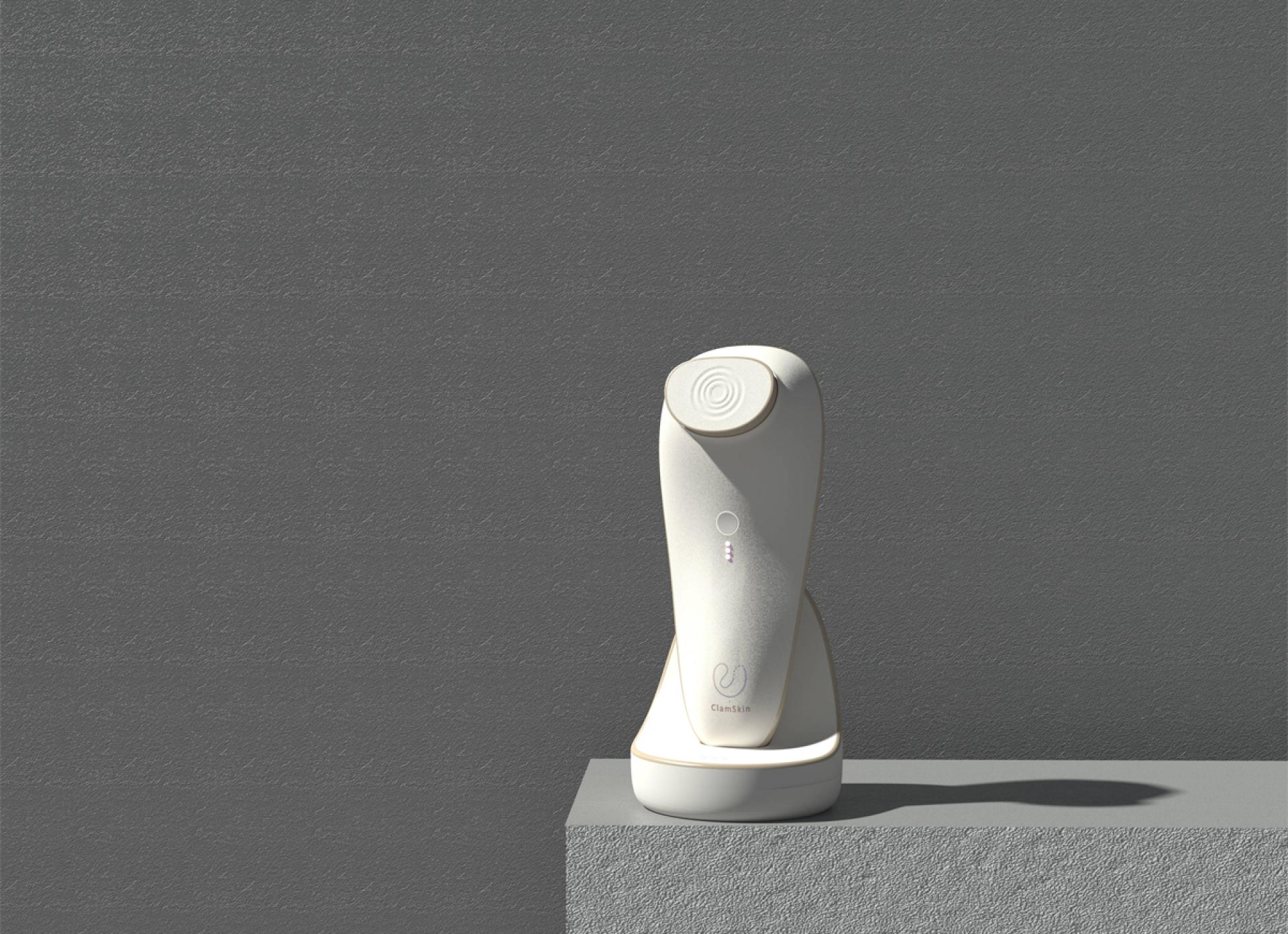 London Design Awards Winner - ClamSkin Post-Planed Maternity Scar Removal Laser Facializer