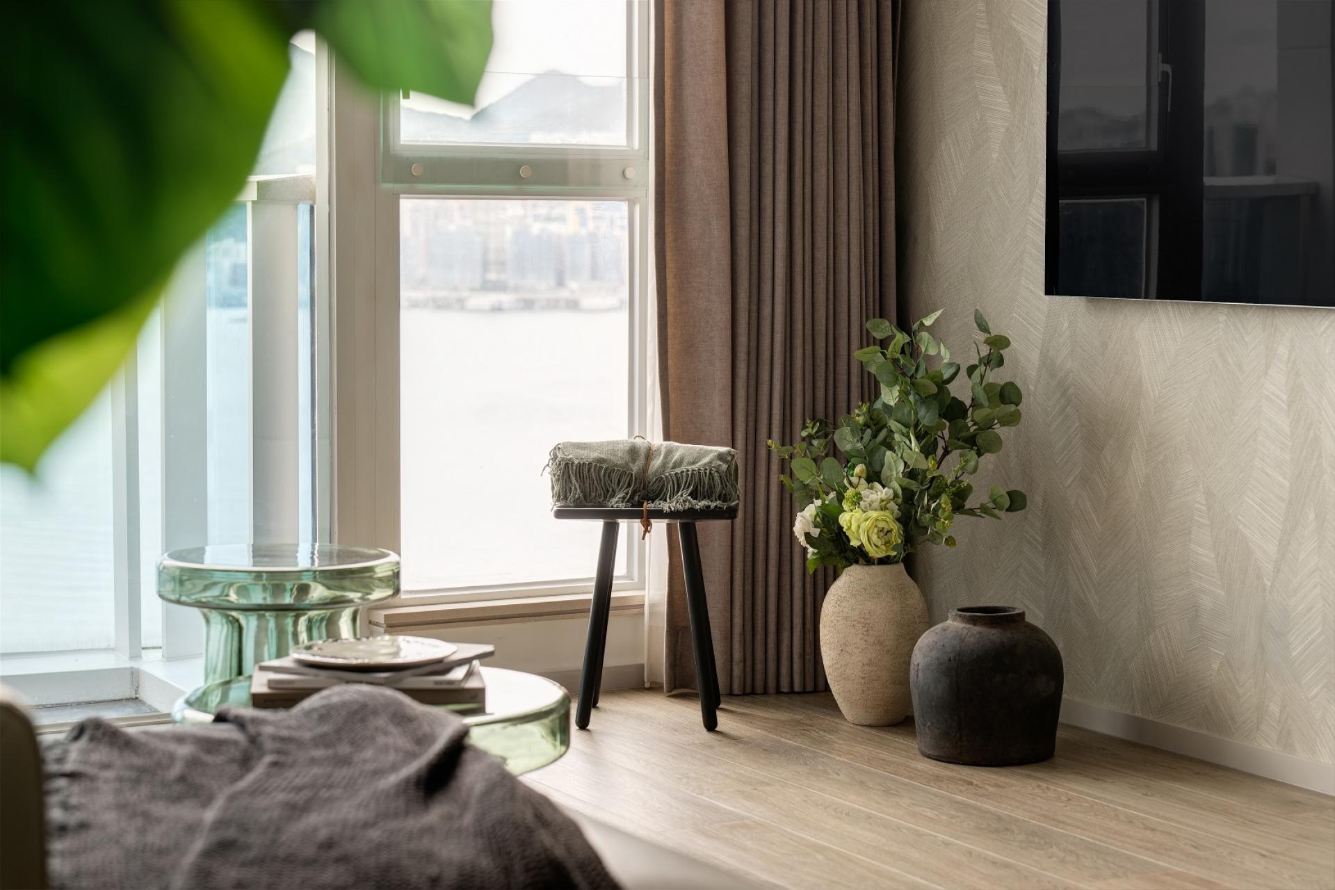 London Design Awards Winner - The Bayview - Harbour Place Residence