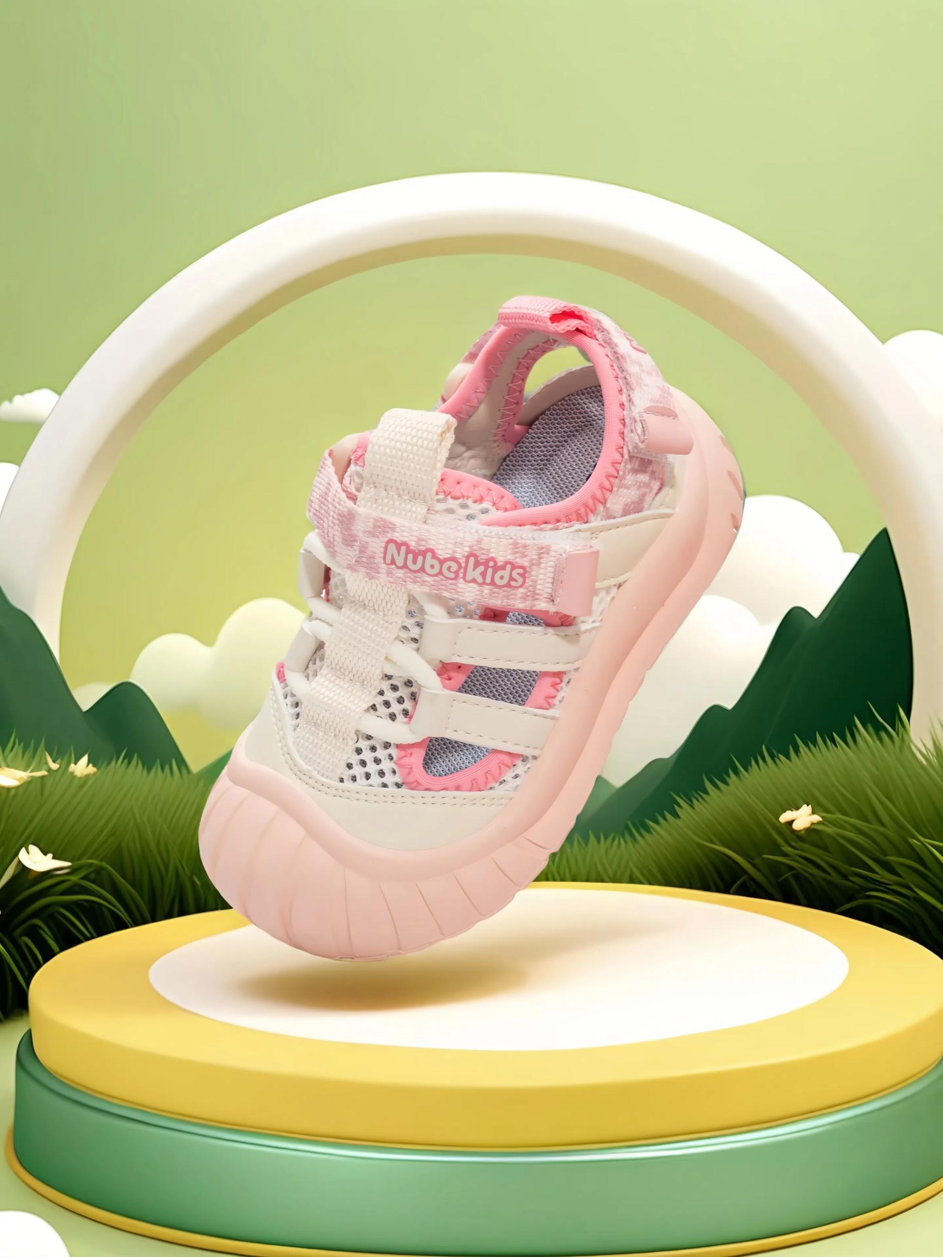 London Design Awards Winner - SafeToe Kids Shoes