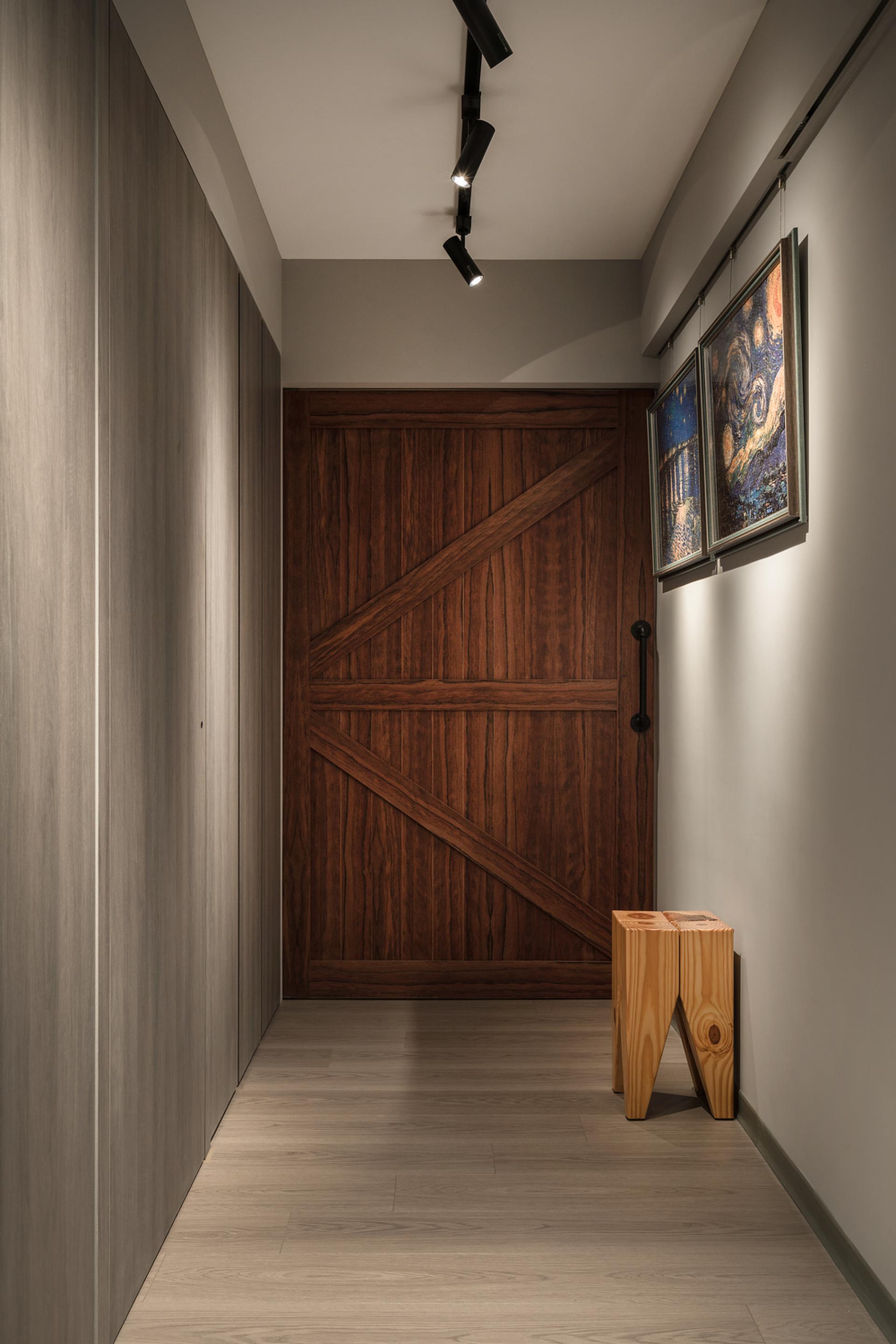 London Design Awards Winner - Echoes of Hue