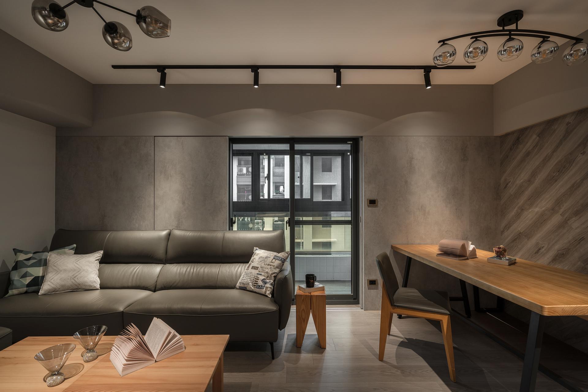 London Design Awards Winner - Echoes of Hue