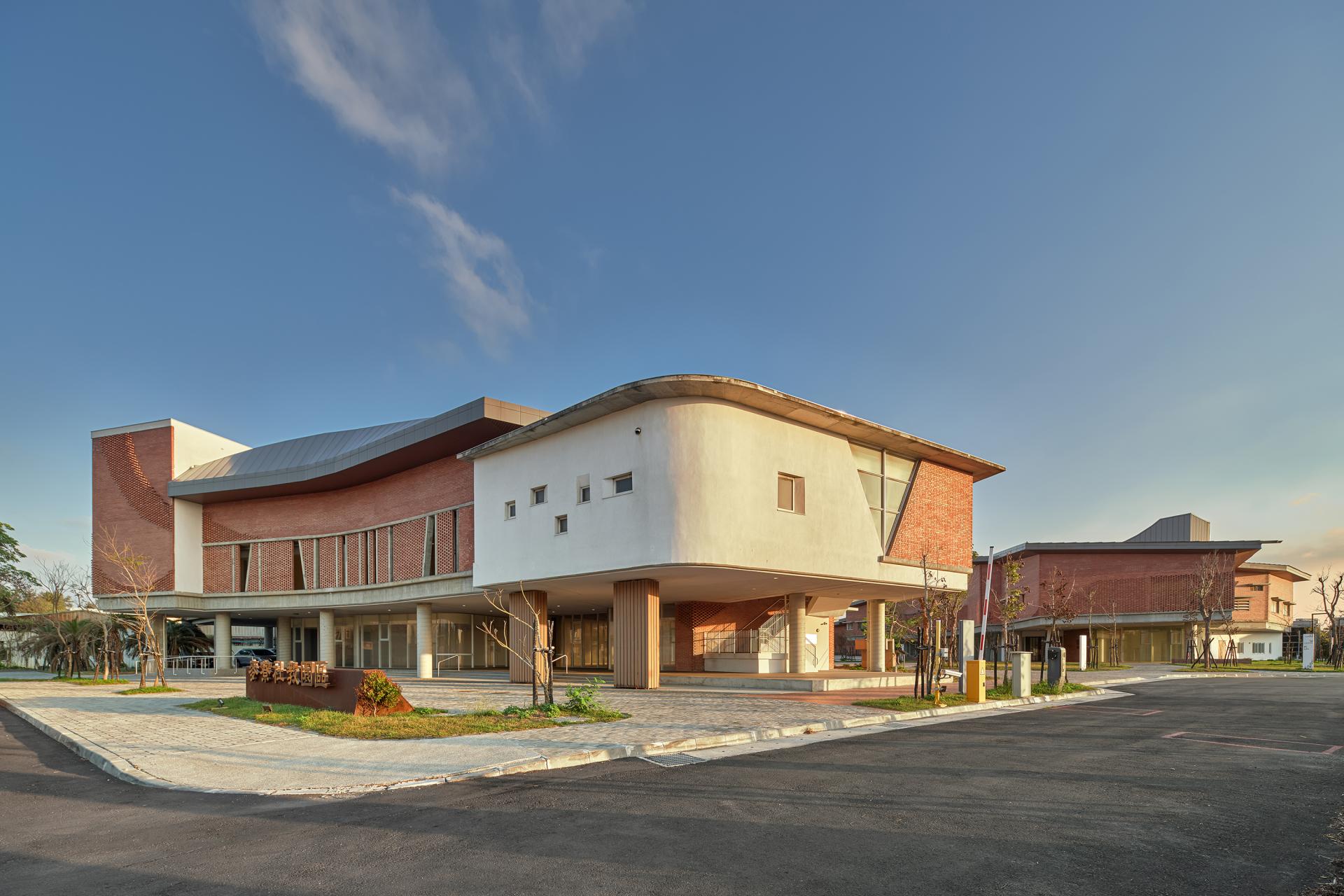 London Design Awards Winner - Mailiao Township Social Education Park