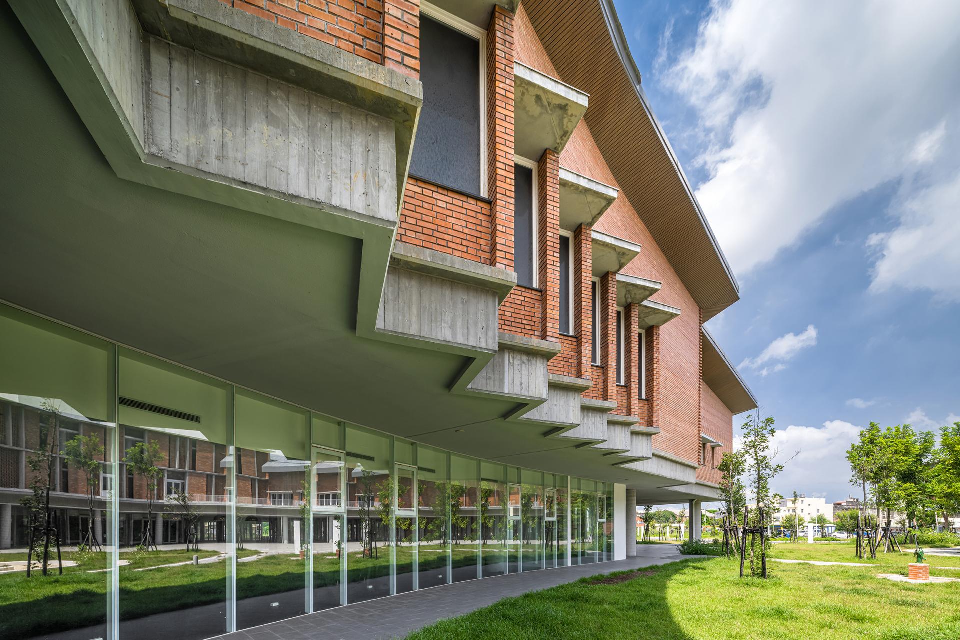 London Design Awards Winner - Mailiao Township Social Education Park
