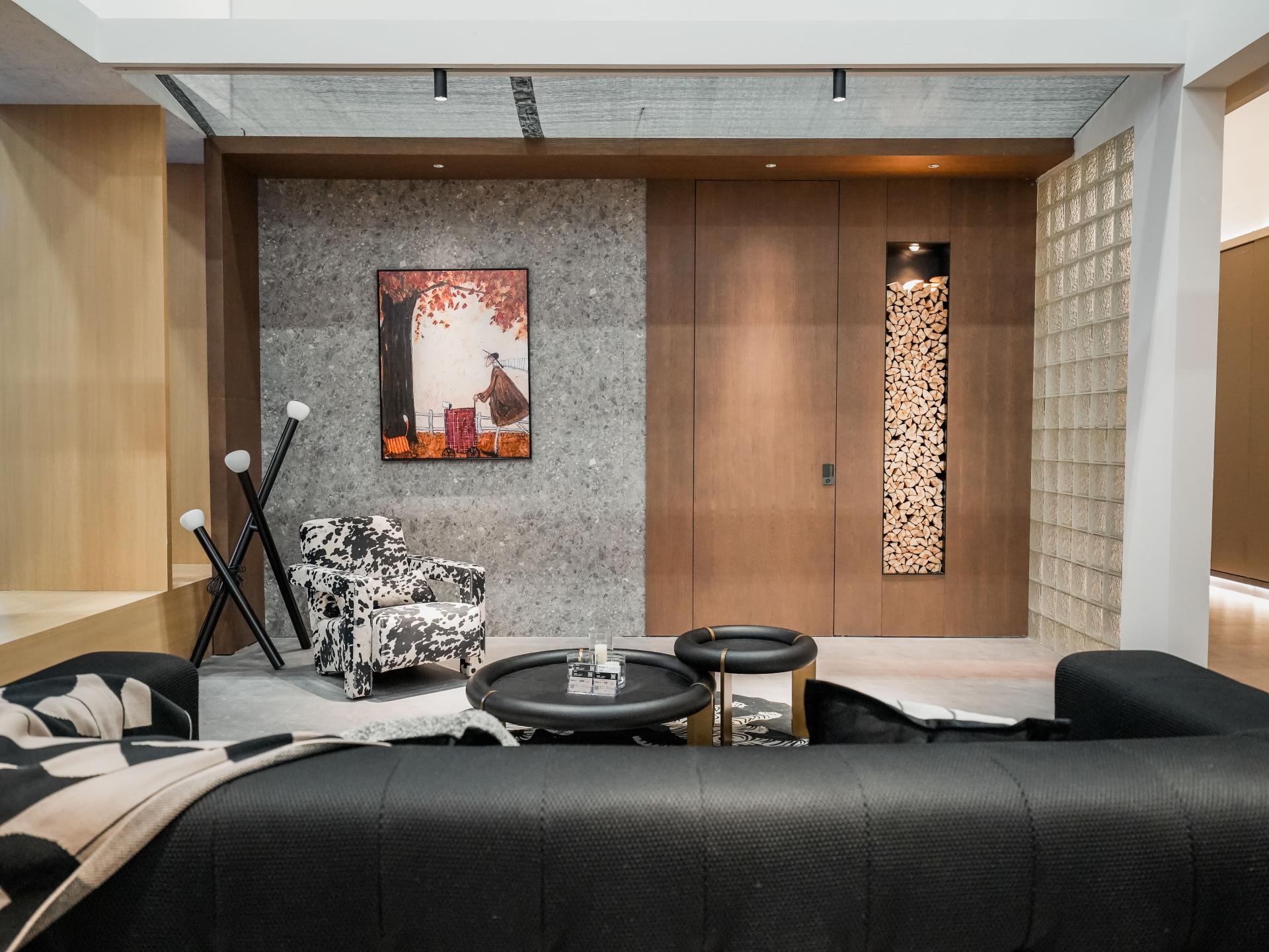 London Design Awards Winner - Mexin Group Exhibition Space