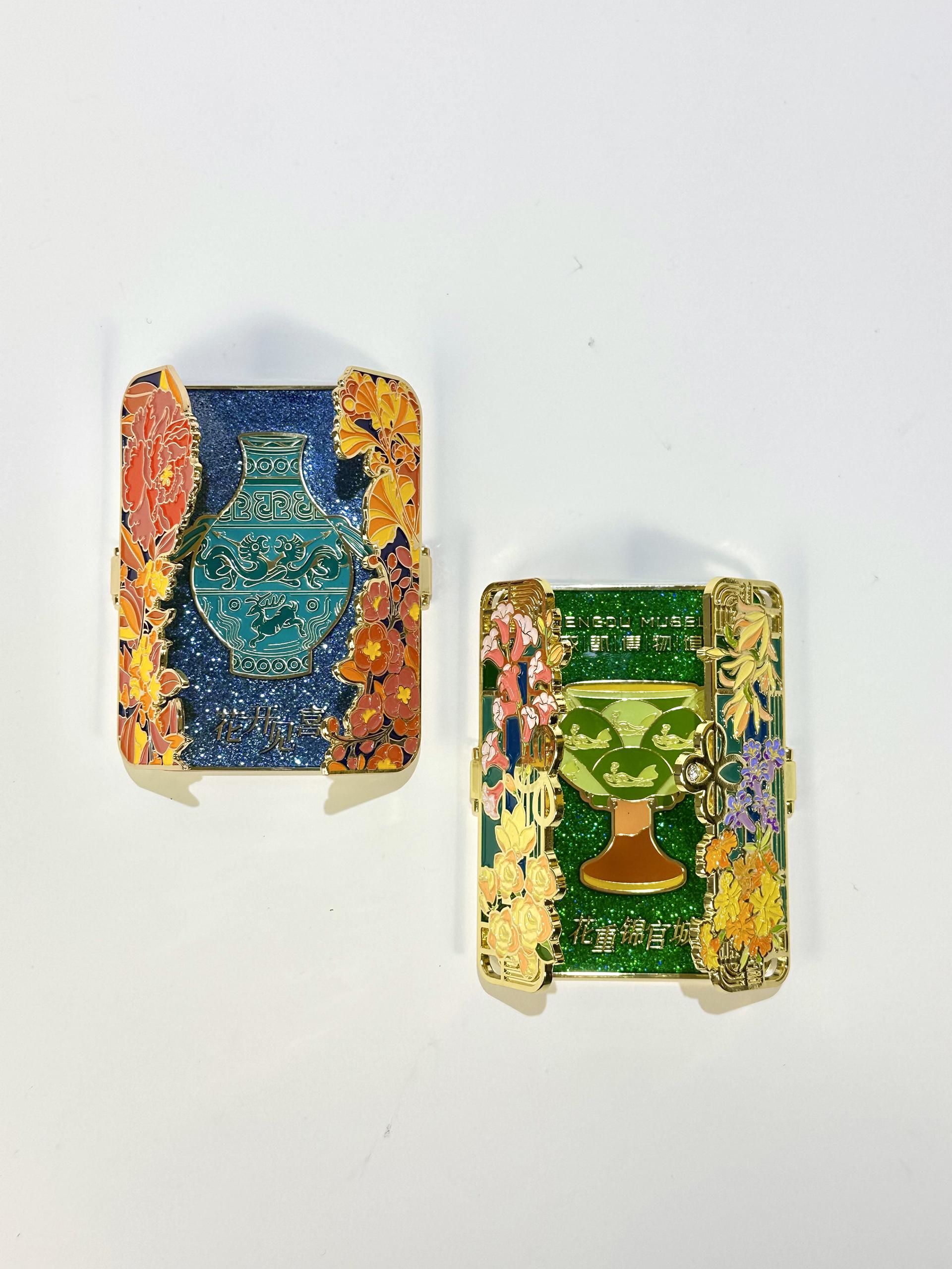 London Design Awards Winner - Chengdu Museum's Flowers & Vessels Series