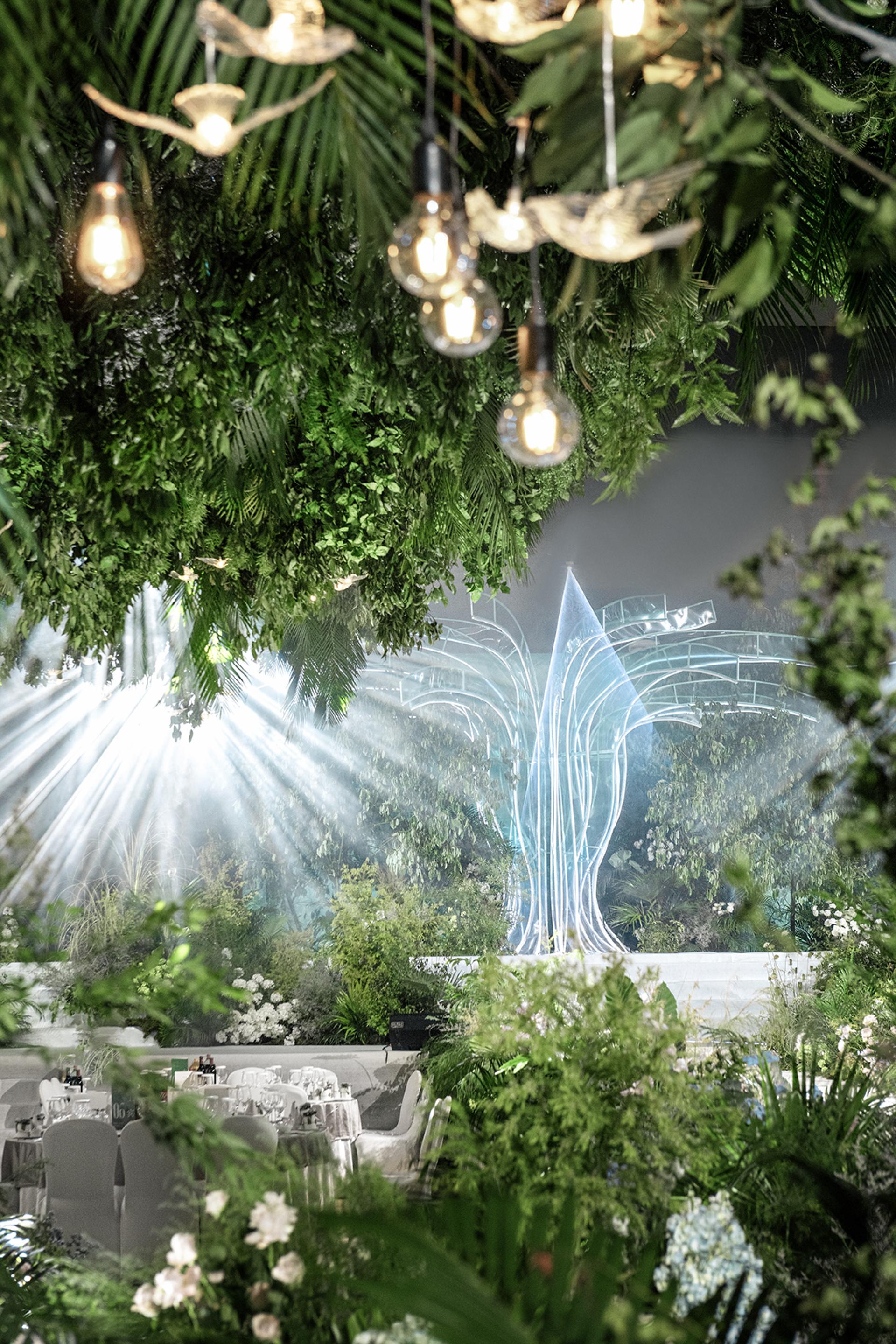 London Design Awards Winner - Tree of Life