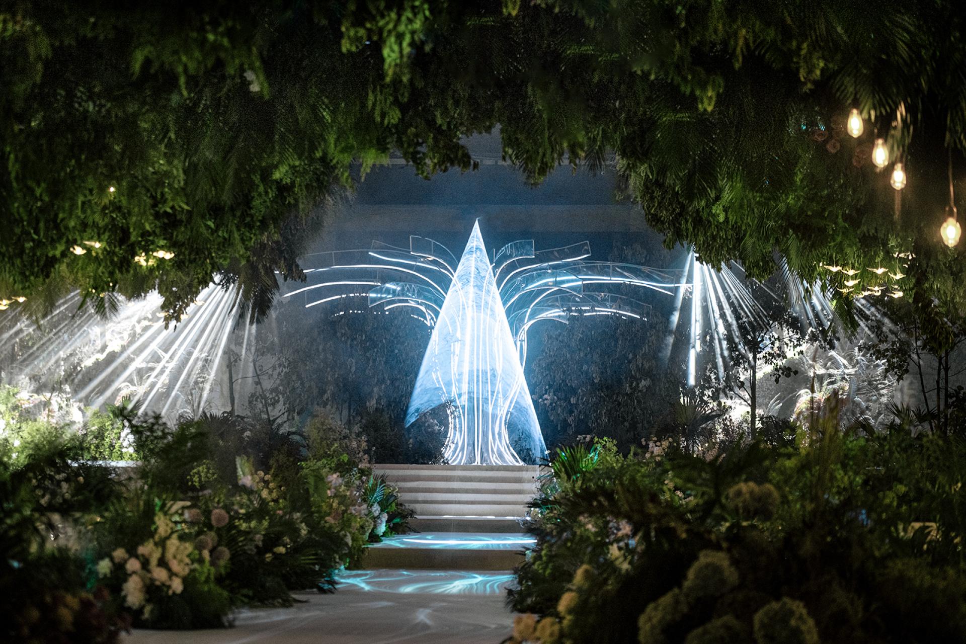 London Design Awards Winner - Tree of Life