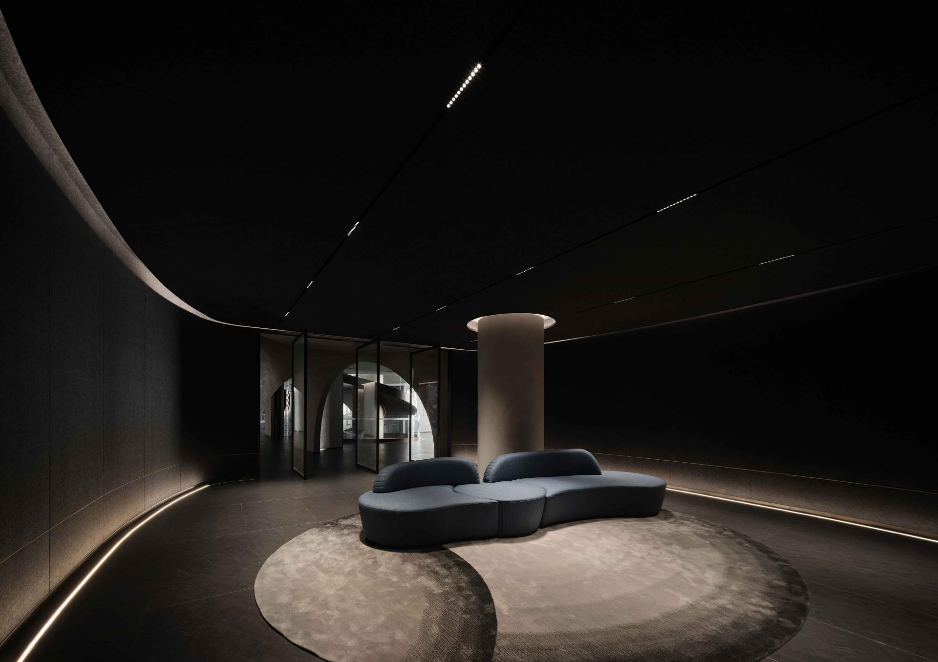 London Design Awards Winner - The Reception Center of Cloud Mansion