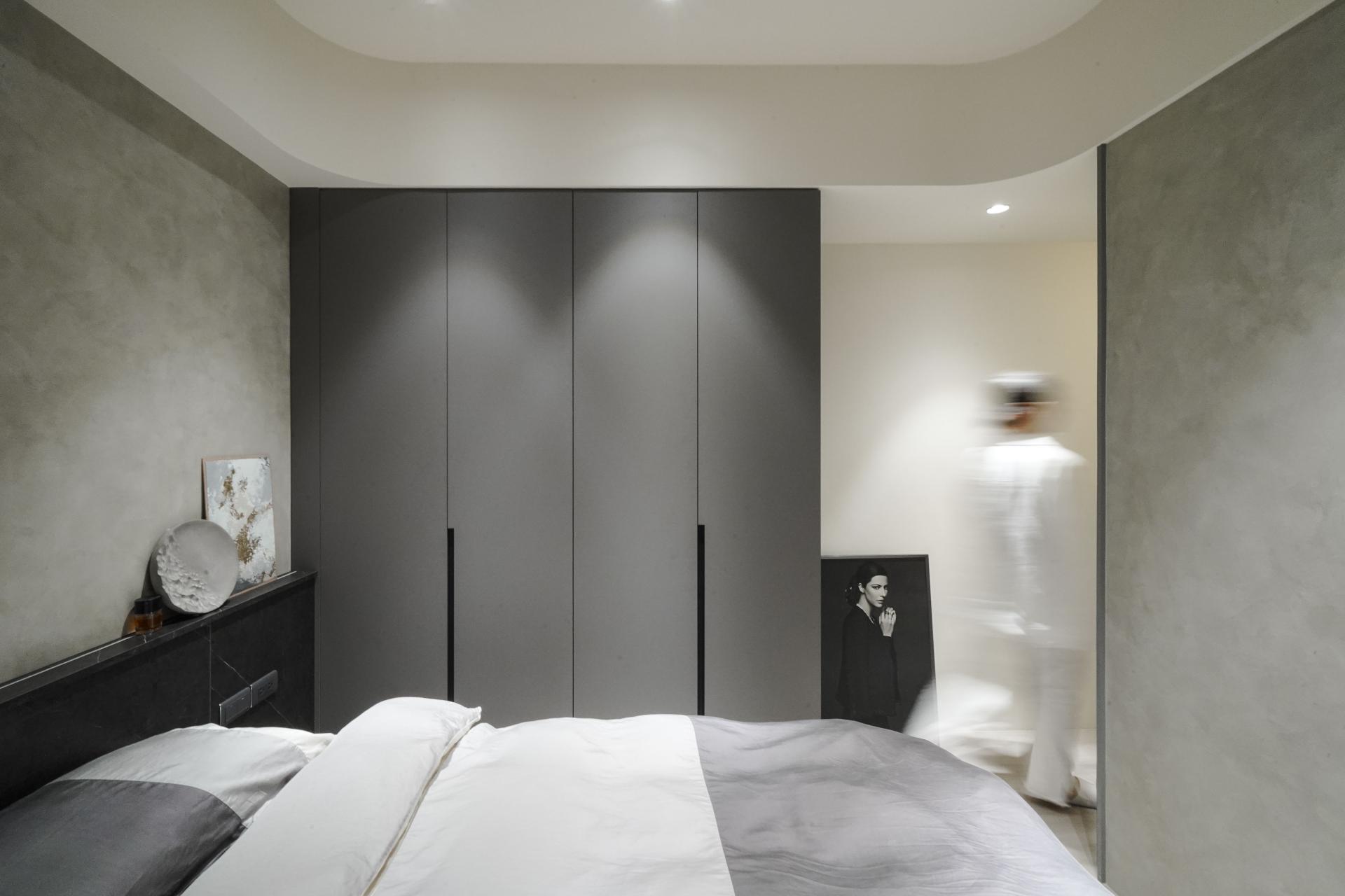 London Design Awards Winner - Twilight in Grey