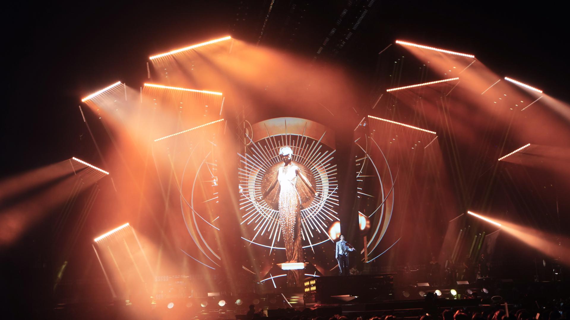 London Design Awards Winner - LEEHOM WANG 「The Best Place」LIVE TOUR