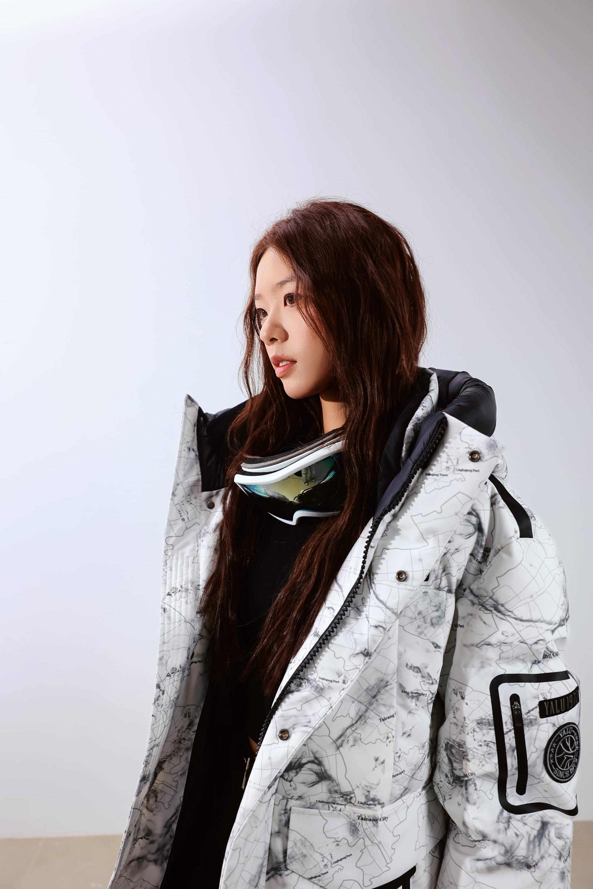 London Design Awards Winner - Long down jacket