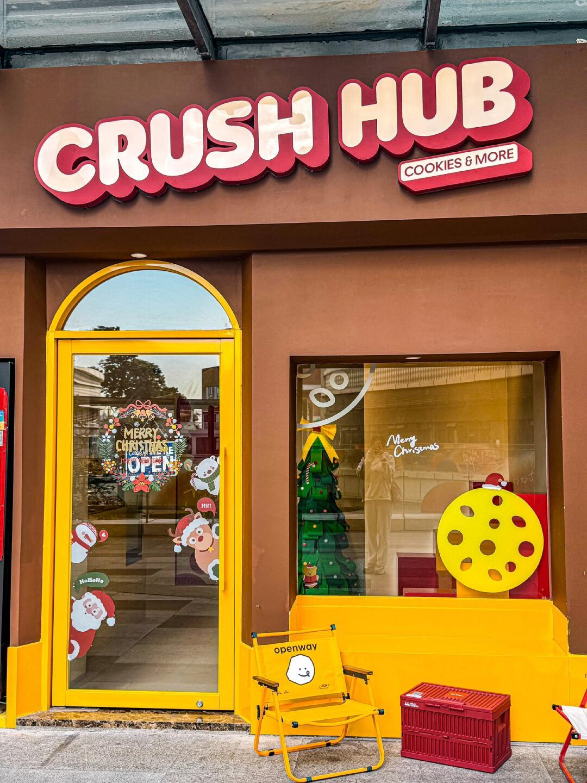 London Design Awards Winner - CRUSH HUB