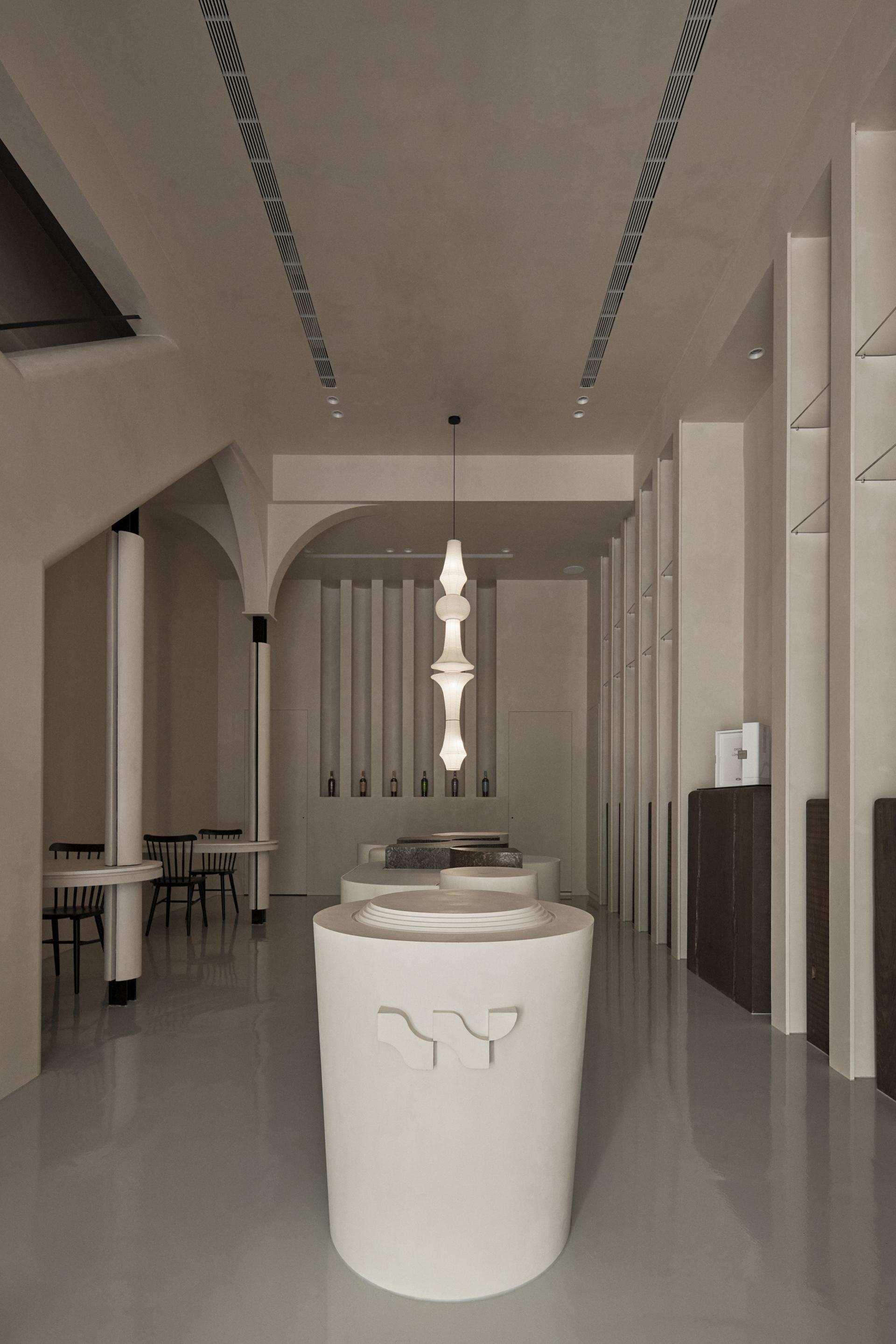 London Design Awards Winner - Whisky Code Retail Department