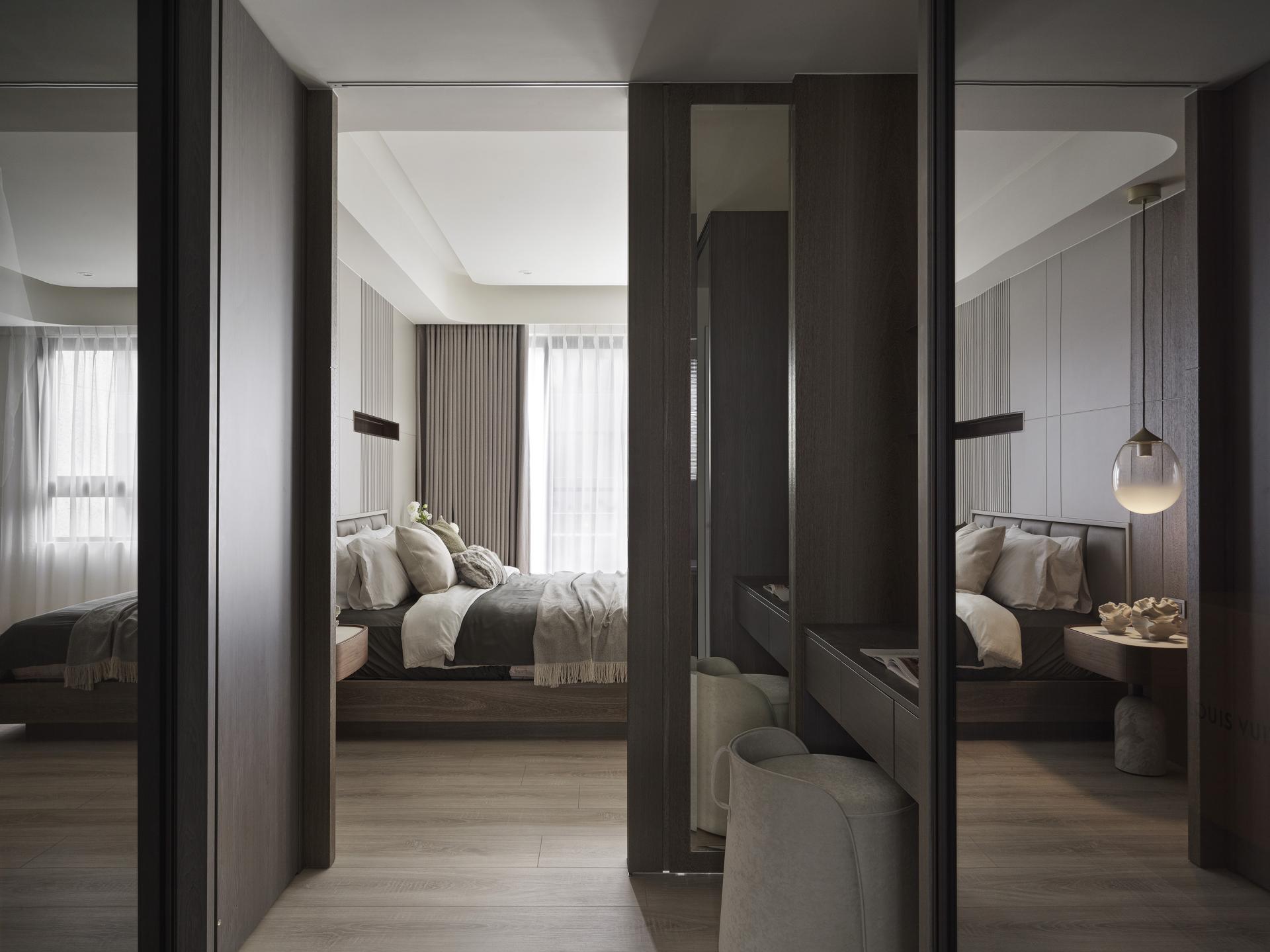 London Design Awards Winner - In Search of Warmth