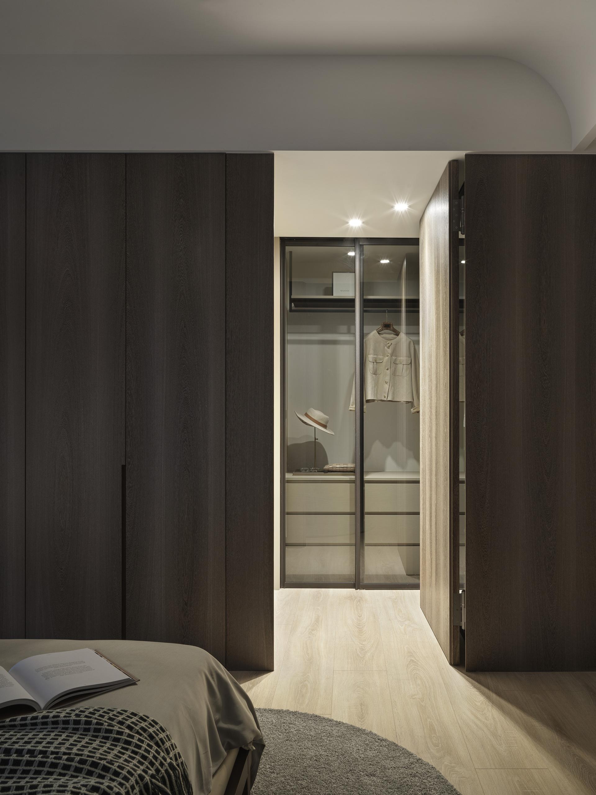 London Design Awards Winner - In Search of Warmth
