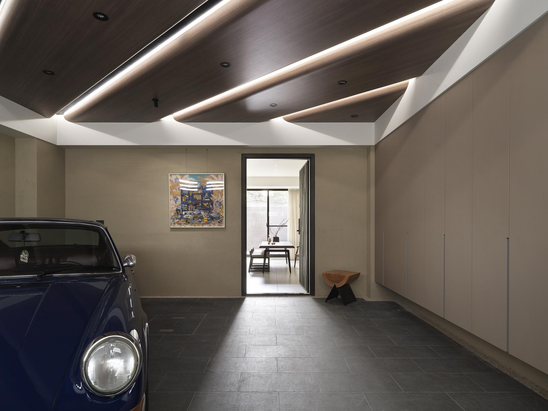 London Design Awards Winner - In Search of Warmth