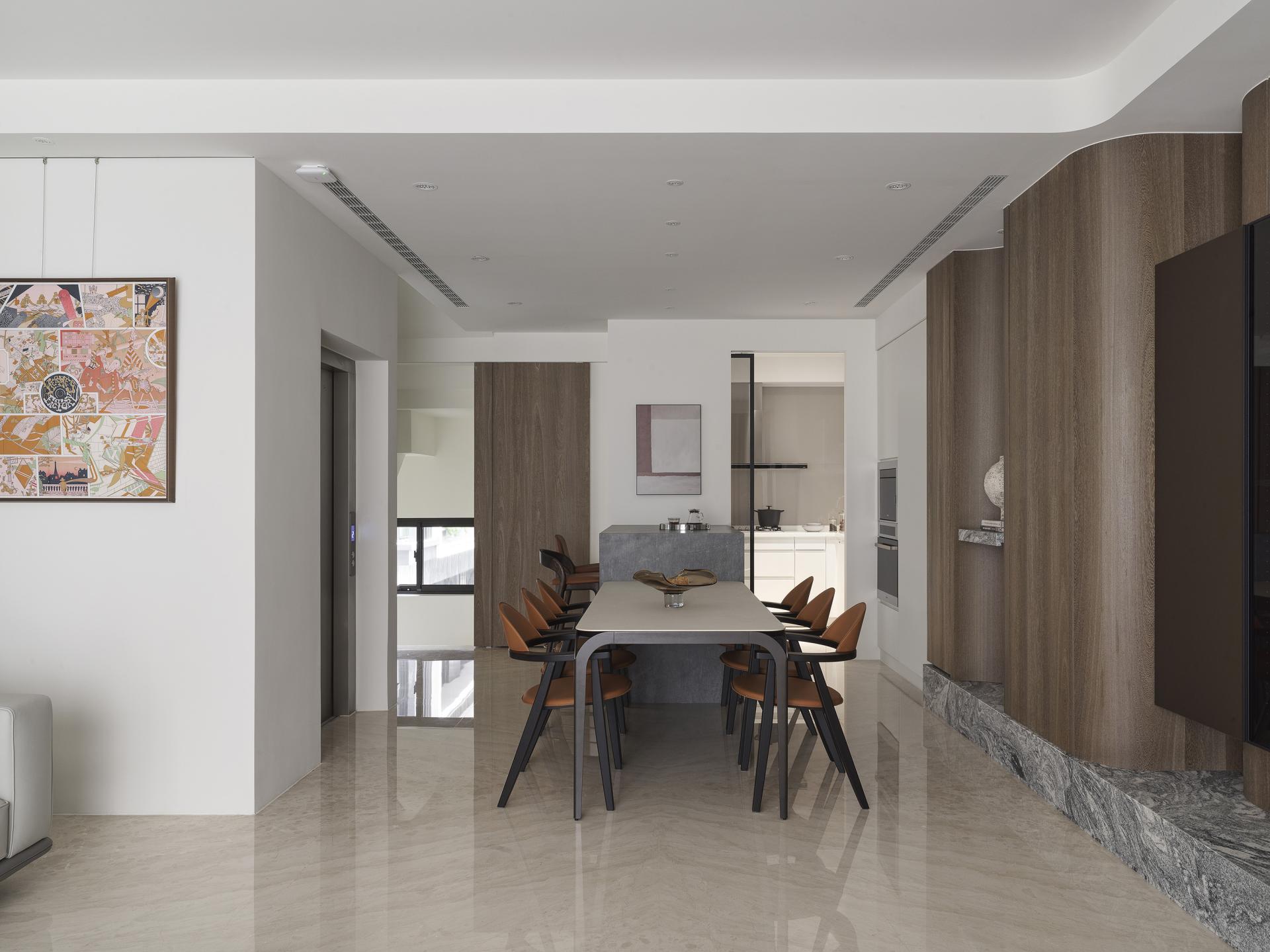 London Design Awards Winner - In Search of Warmth