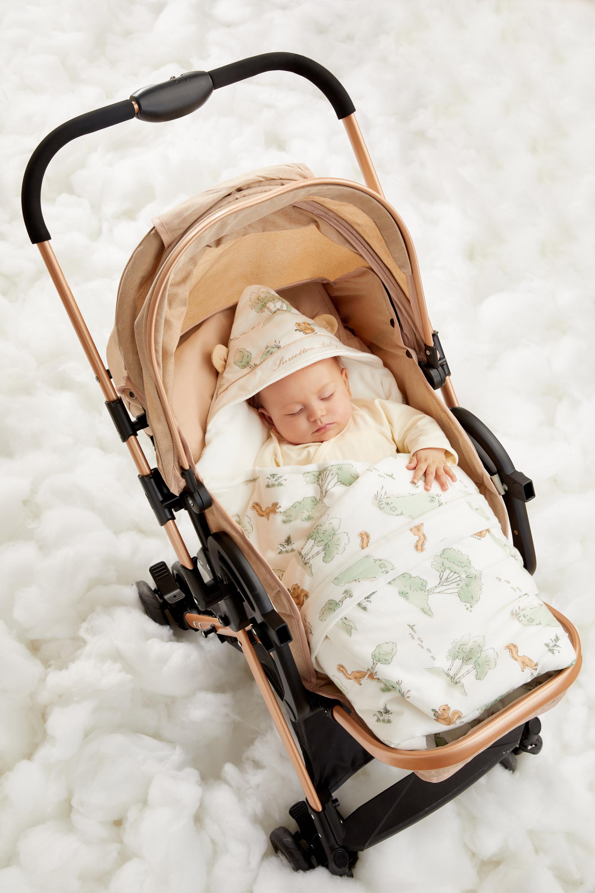London Design Awards Winner - Lining-Detachable Knitted Baby Swaddle