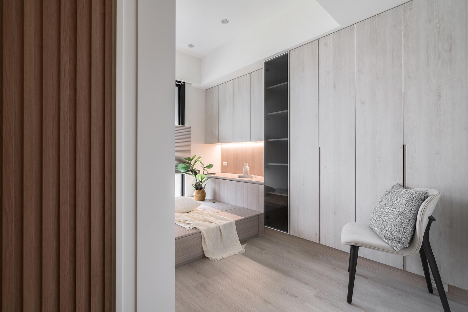 London Design Awards Winner - Mental Renewal and Warm Rebirth