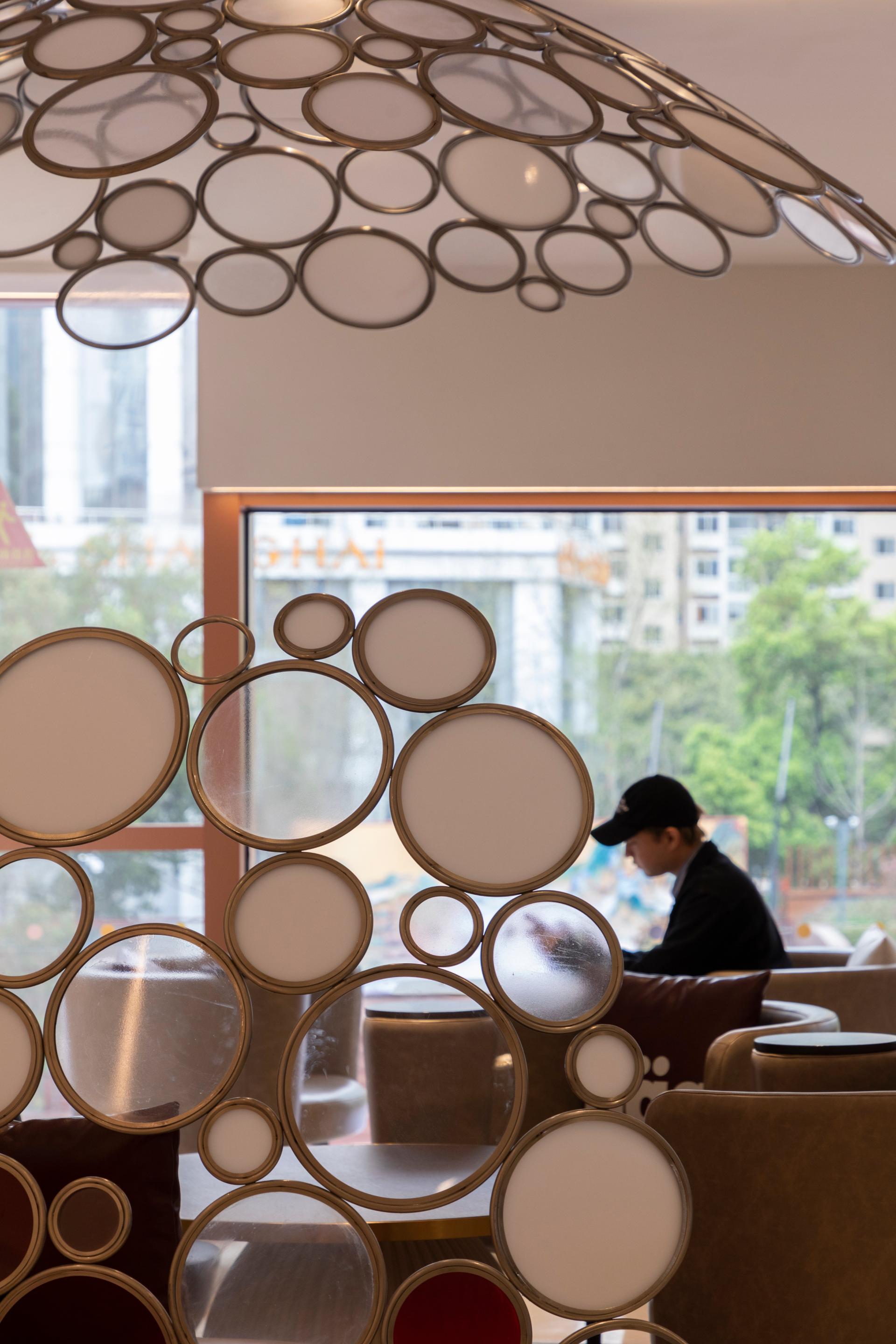 London Design Awards Winner - Häagen-Dazs Flagship Store