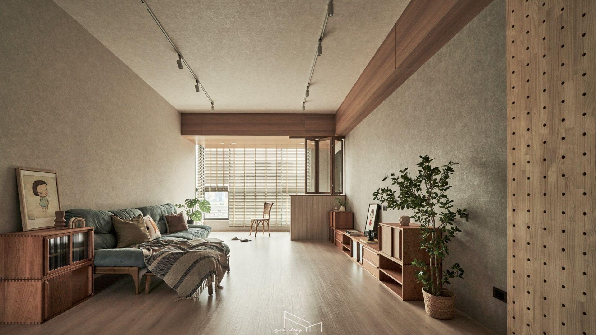 London Design Awards Winner - Tipsy in the Realm of Wood