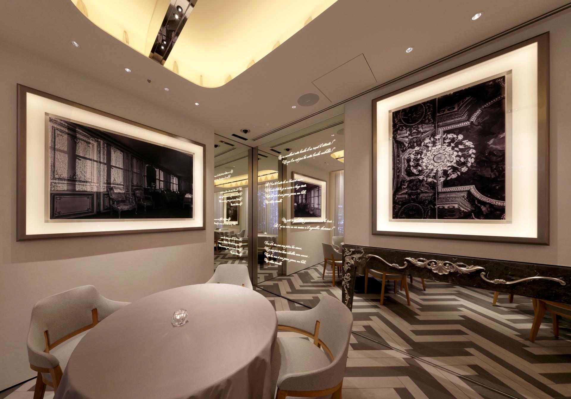 London Design Awards Winner - La Gloire