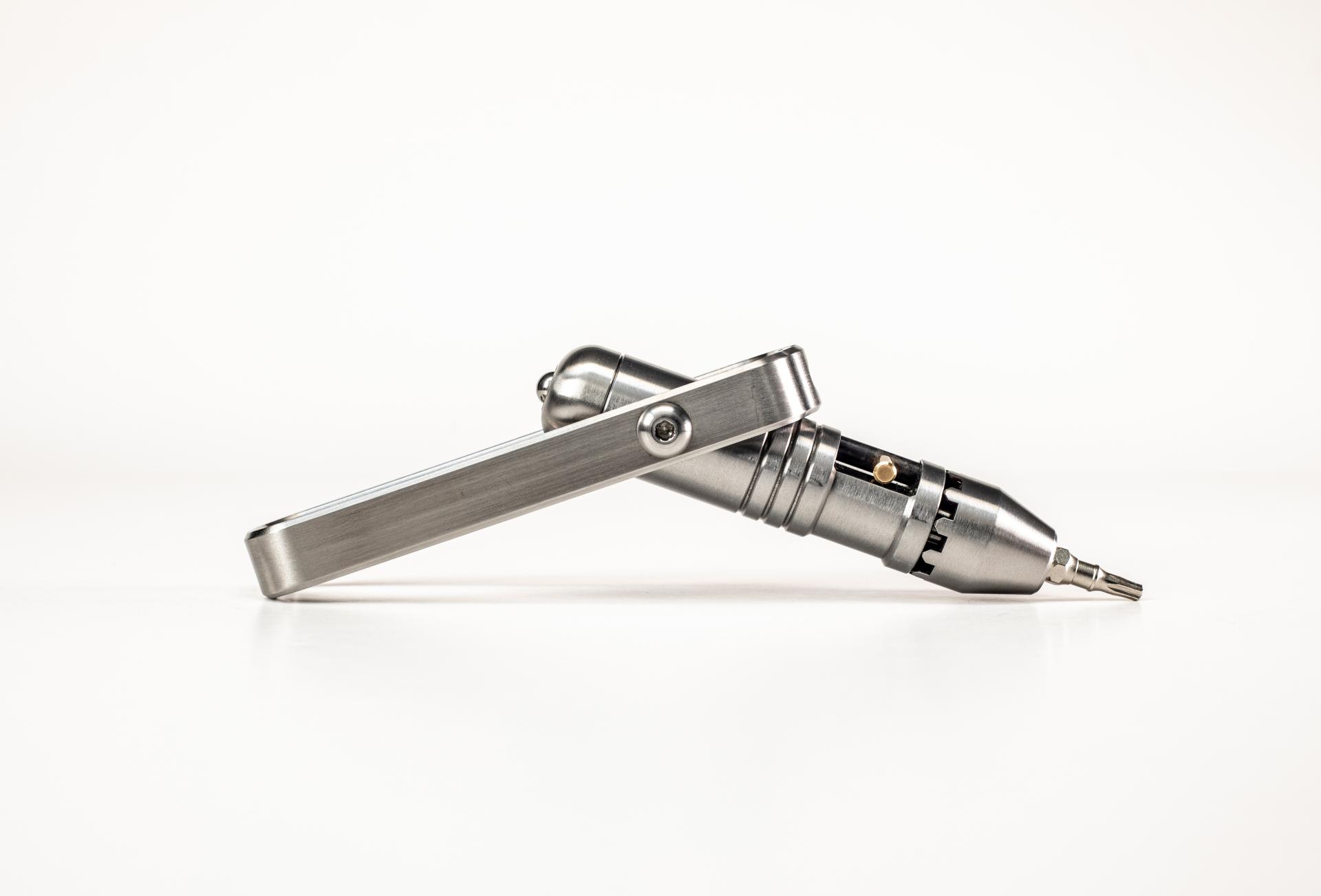 London Design Awards Winner - MetMo Pocket Driver