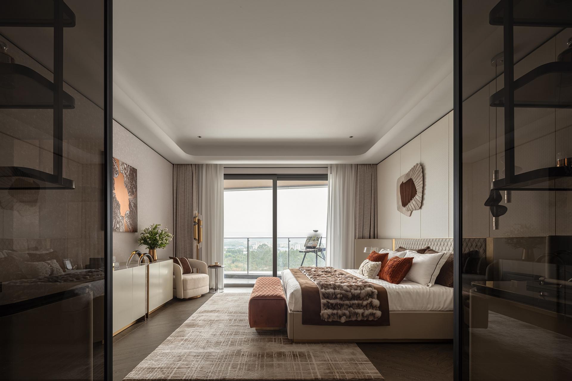 London Design Awards Winner - ZENITH Apartment