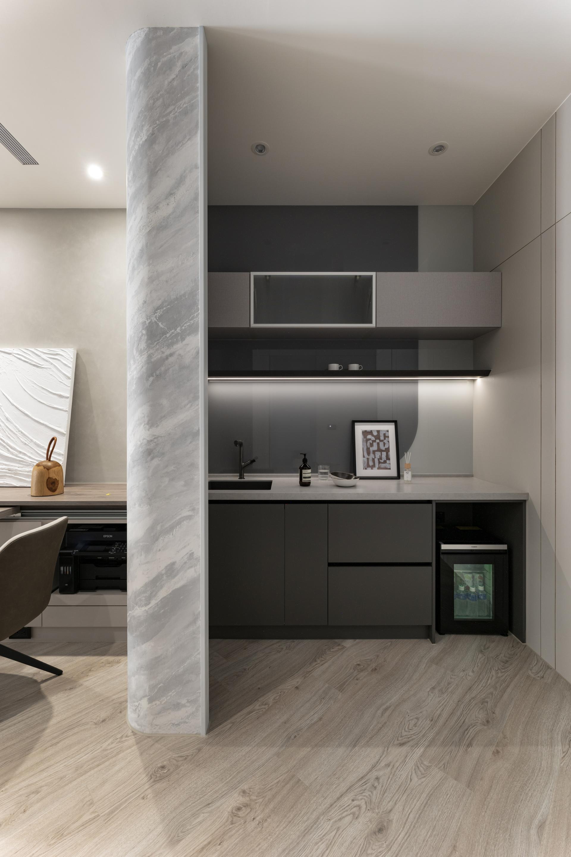 London Design Awards Winner - Display your Home
