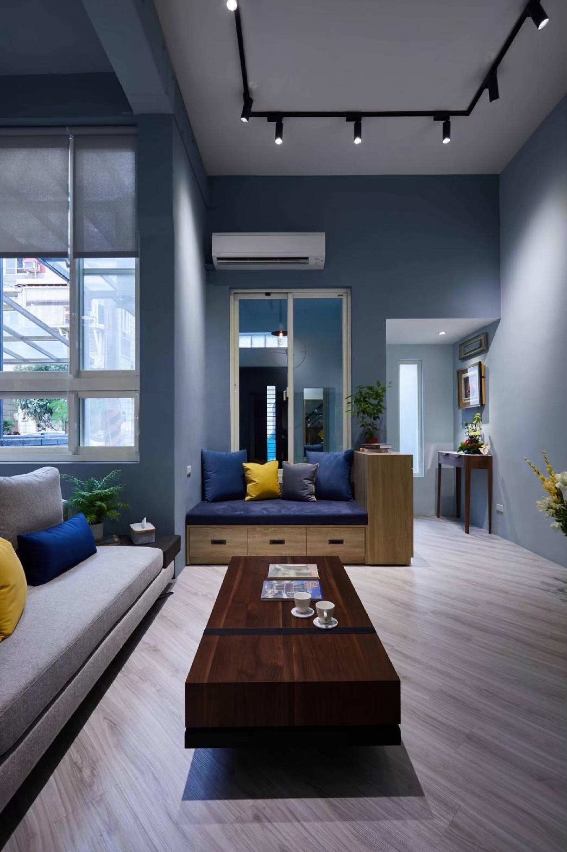 London Design Awards Winner - Poetic Rebirth