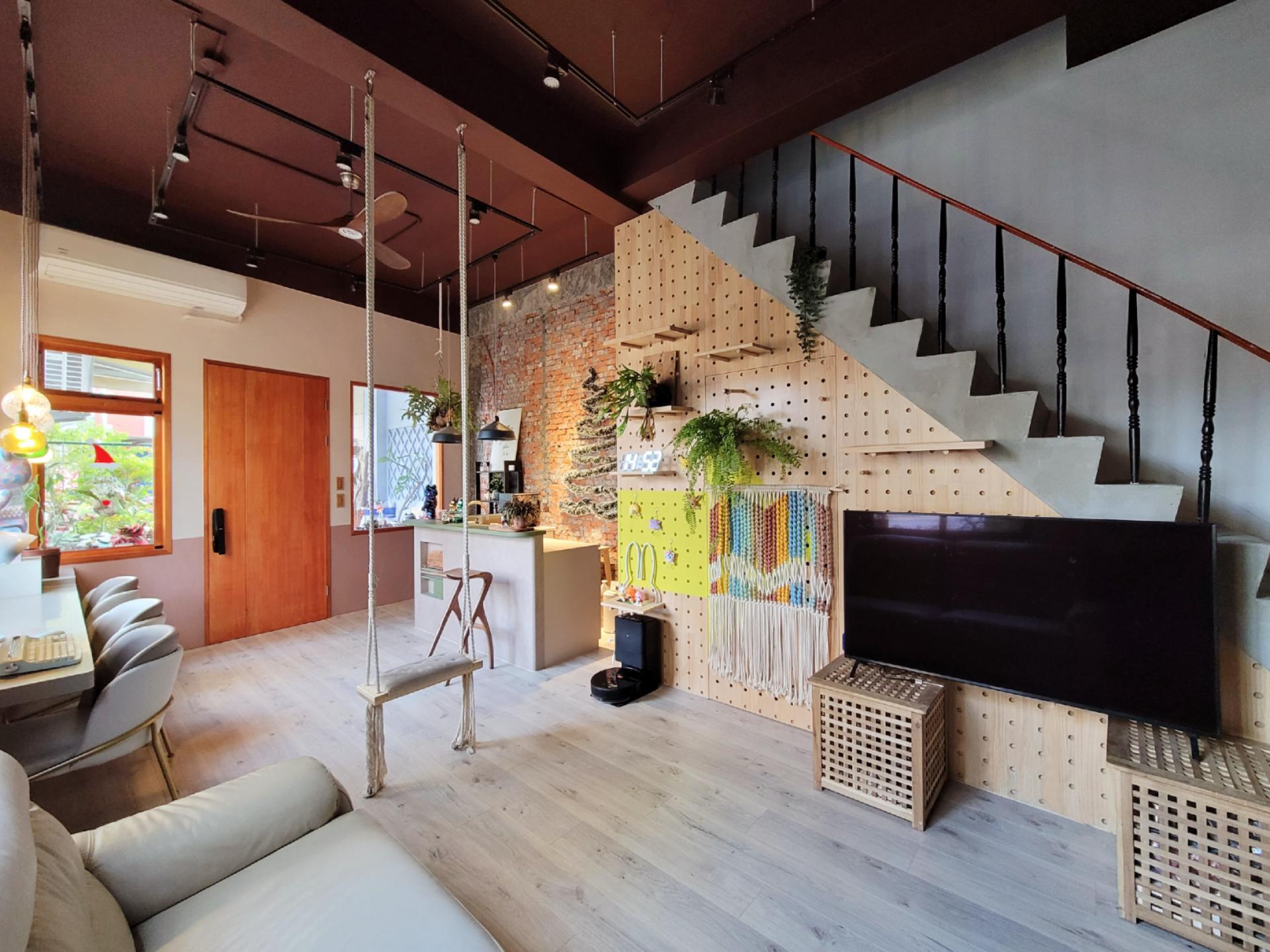 London Design Awards Winner - Lingering Sugar Dreams