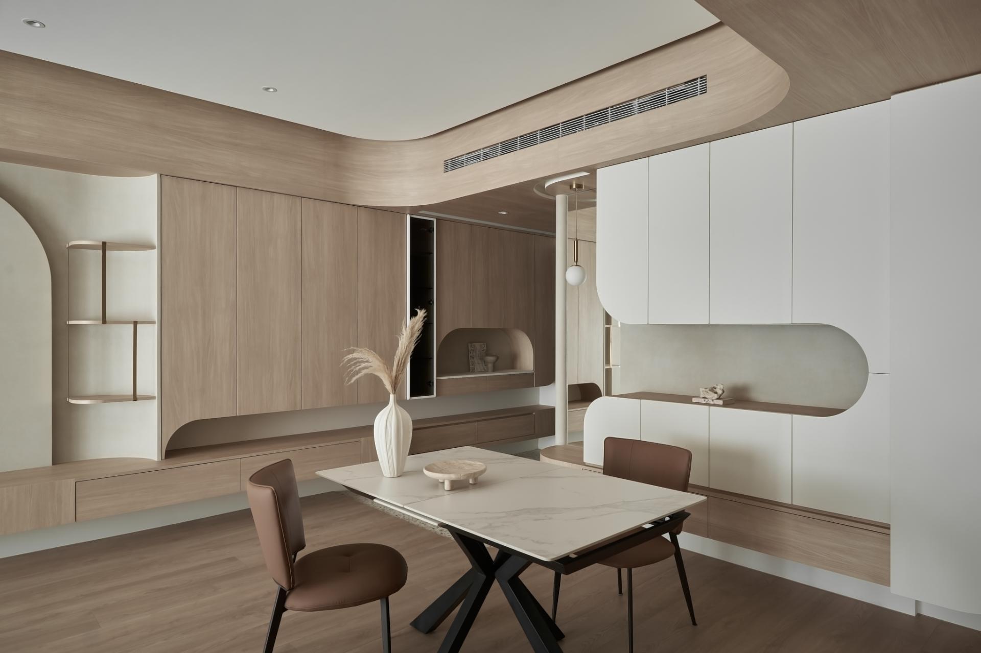 London Design Awards Winner - Where Arcs Meet Light